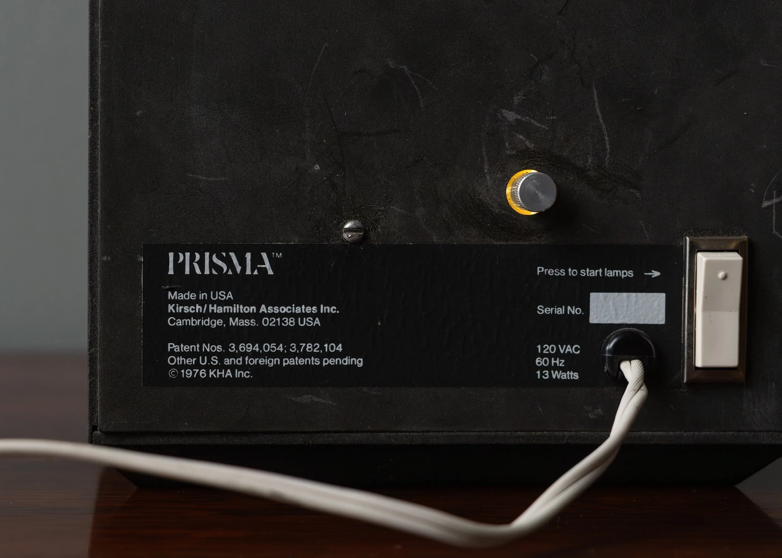 prisma-table-clock-resideinc-17.jpg