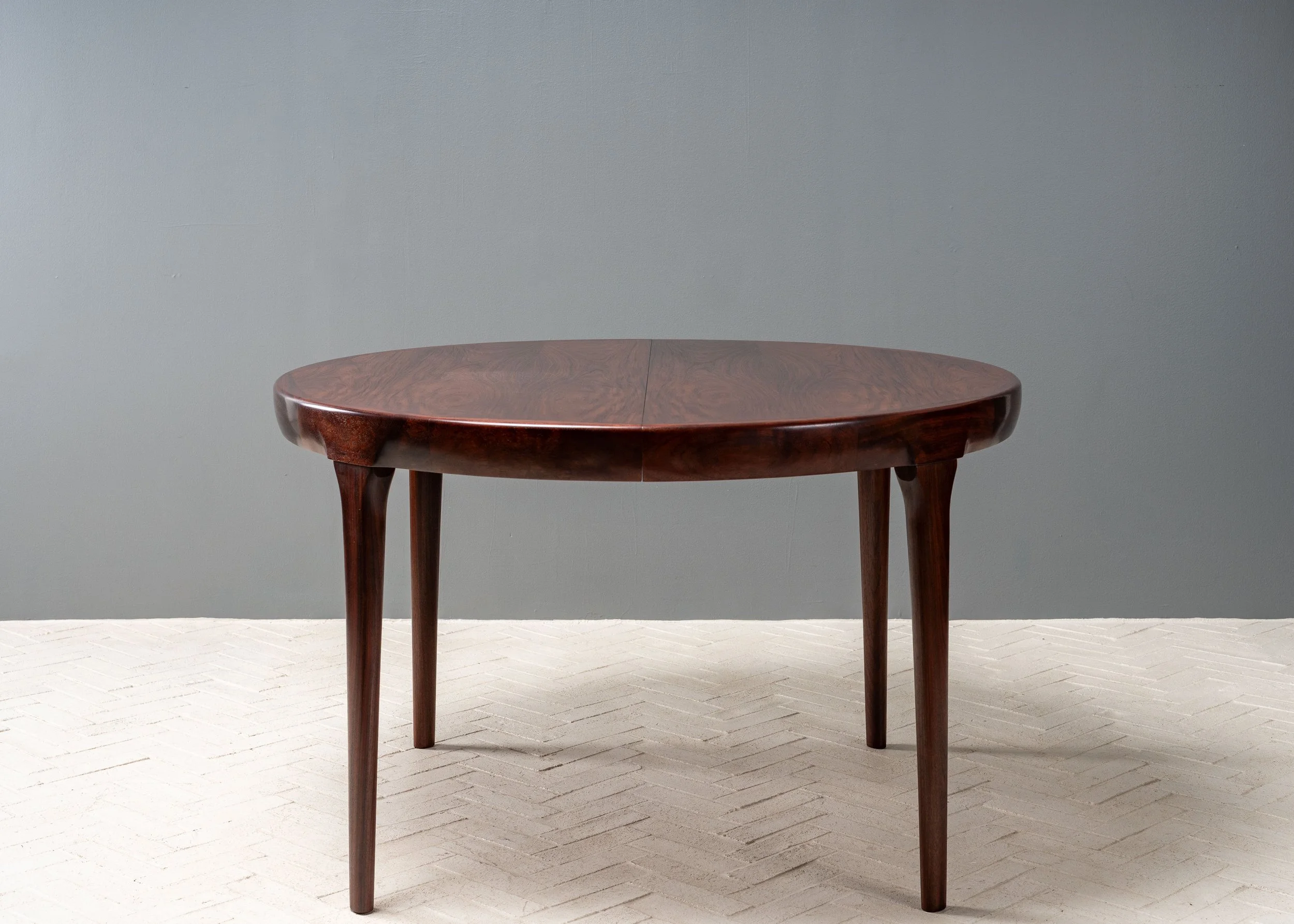 kofod-larsen-rosewood-dining-table-resideinc-7.jpg