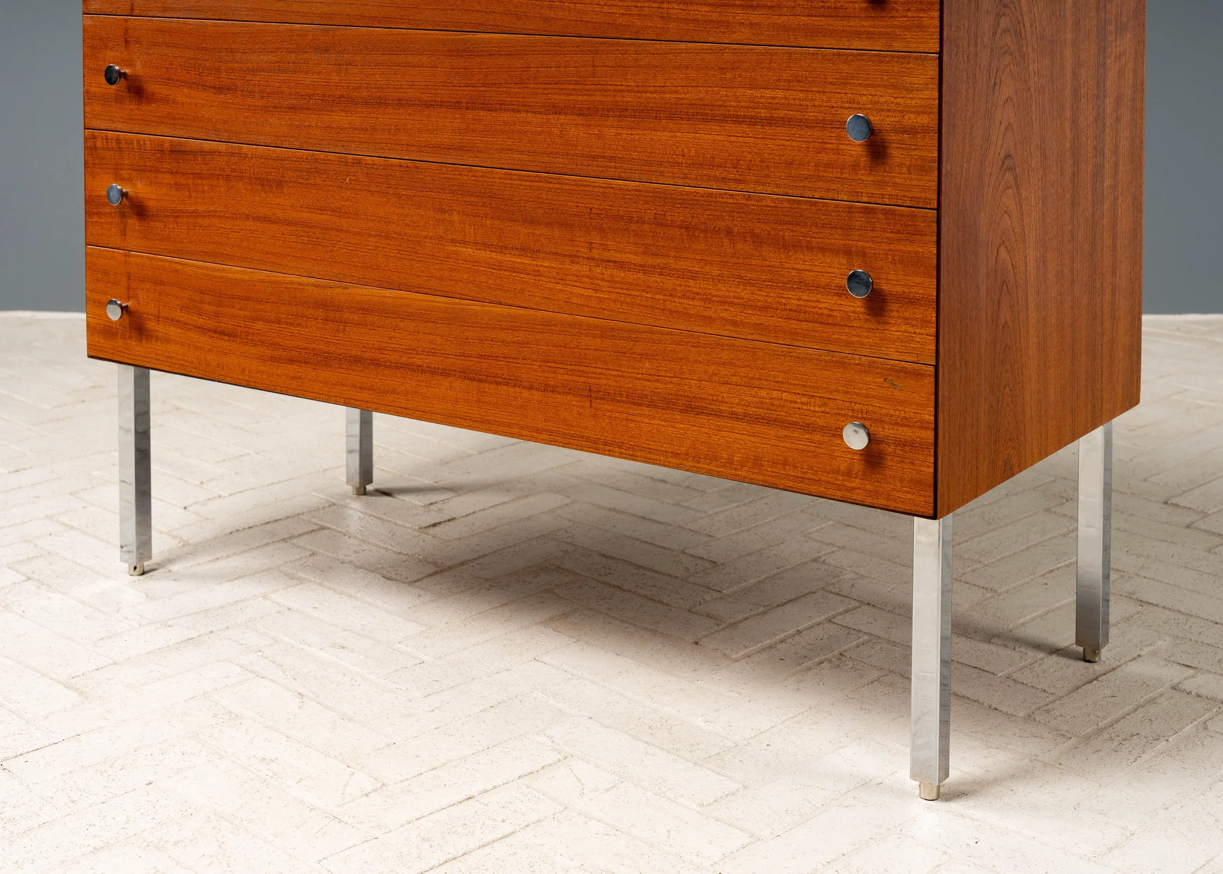 pair-poul-norreklit-teak-chests-resideinc-16.jpg