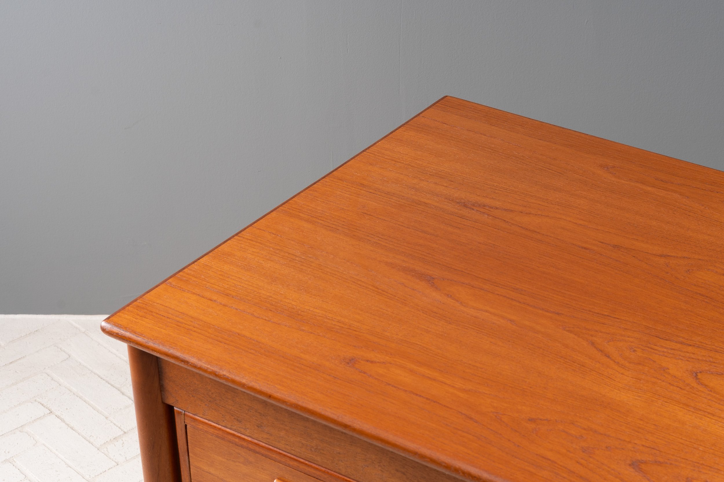 borge-mogensen-teak-desk-resideinc-11.jpg