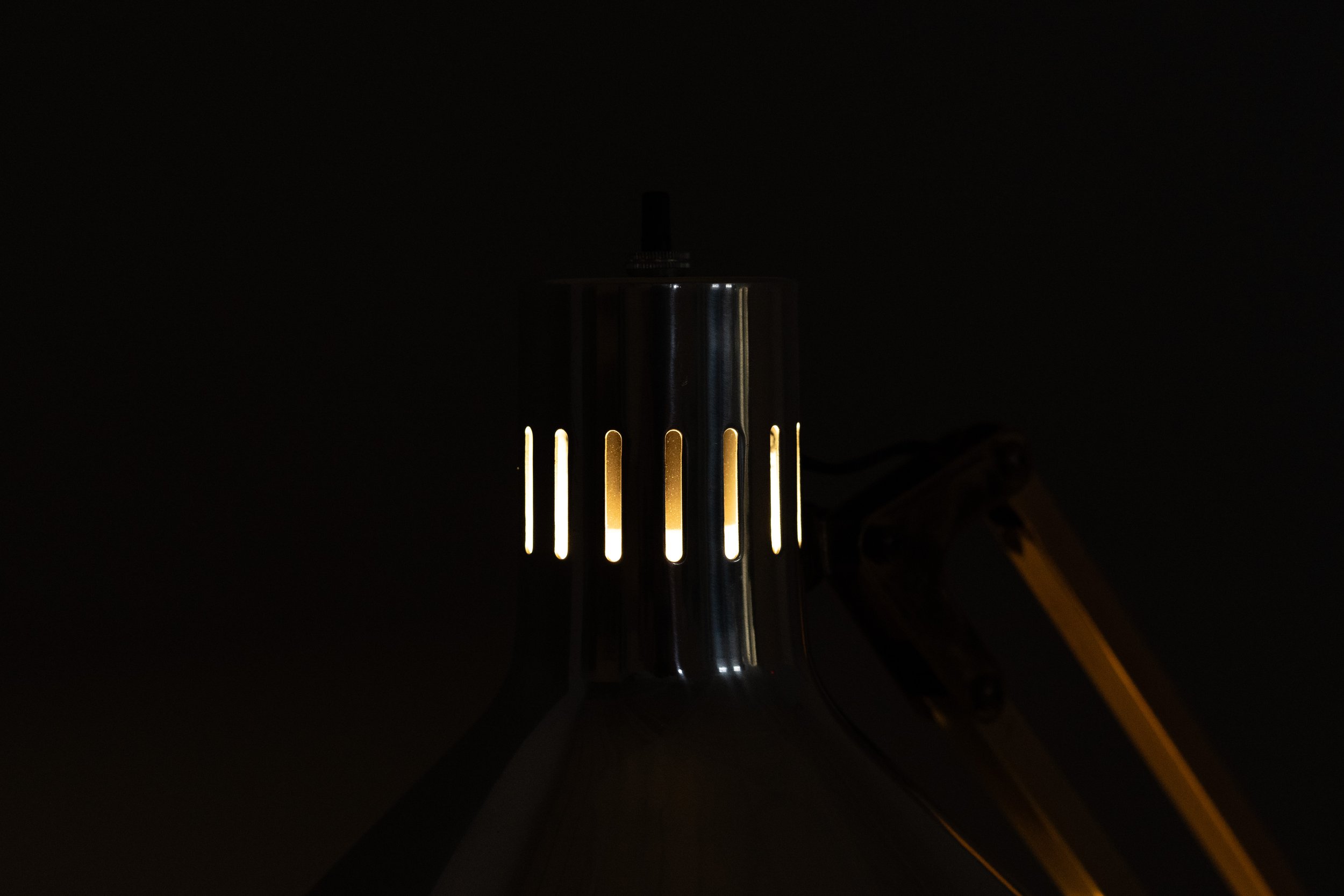 large-luxo-adjustable-lamp-resideinc-6.jpg