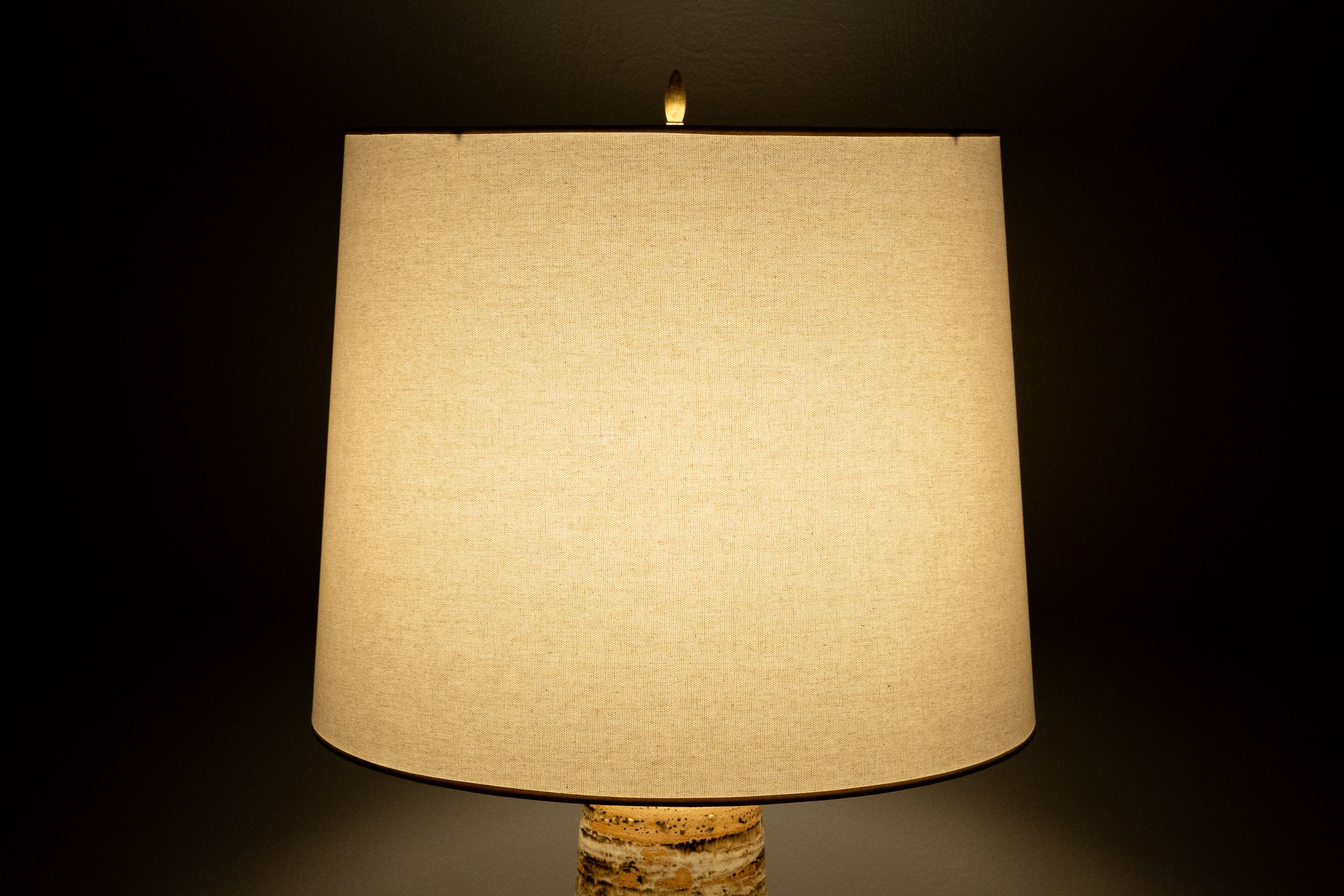 anne-appleton-clark-ceramic-table-lamp-2-resideinc-13.jpg