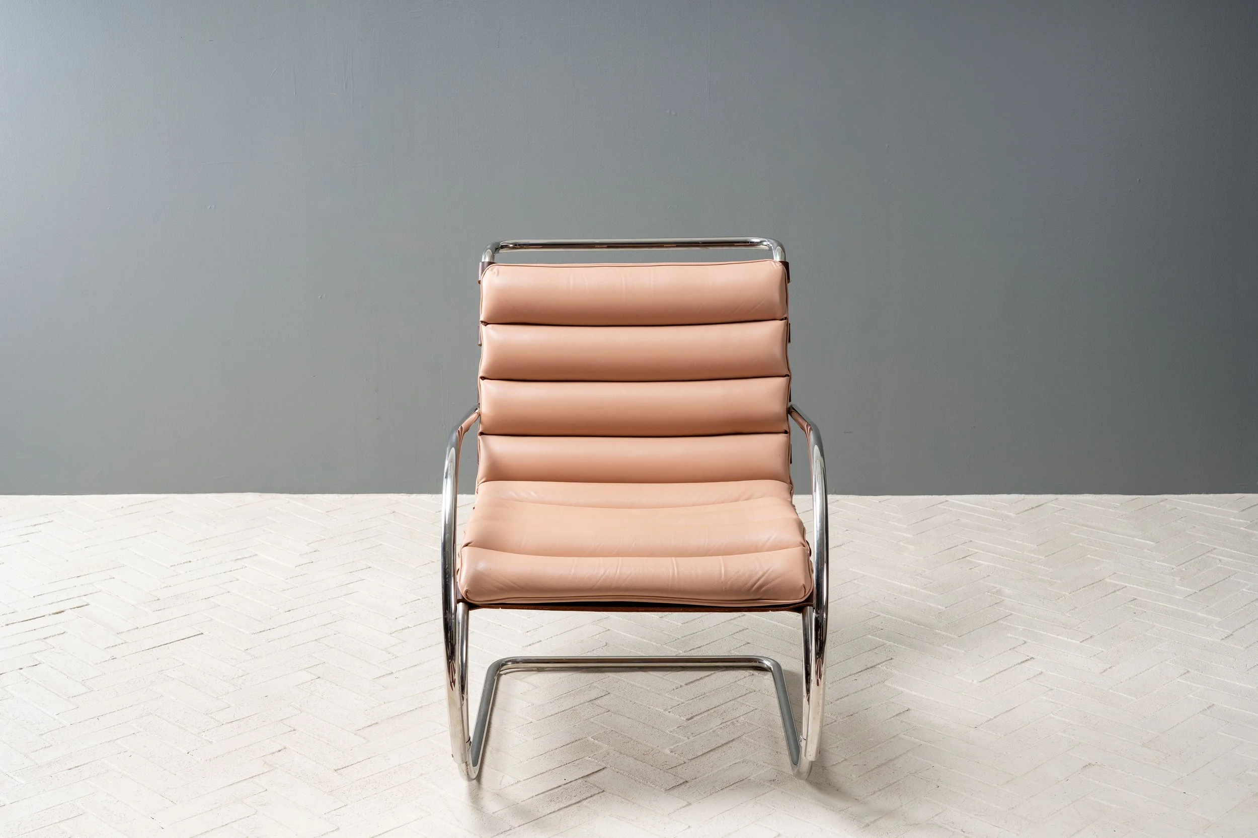 pair-of-knoll-mr-chairs-resideinc-6.jpg