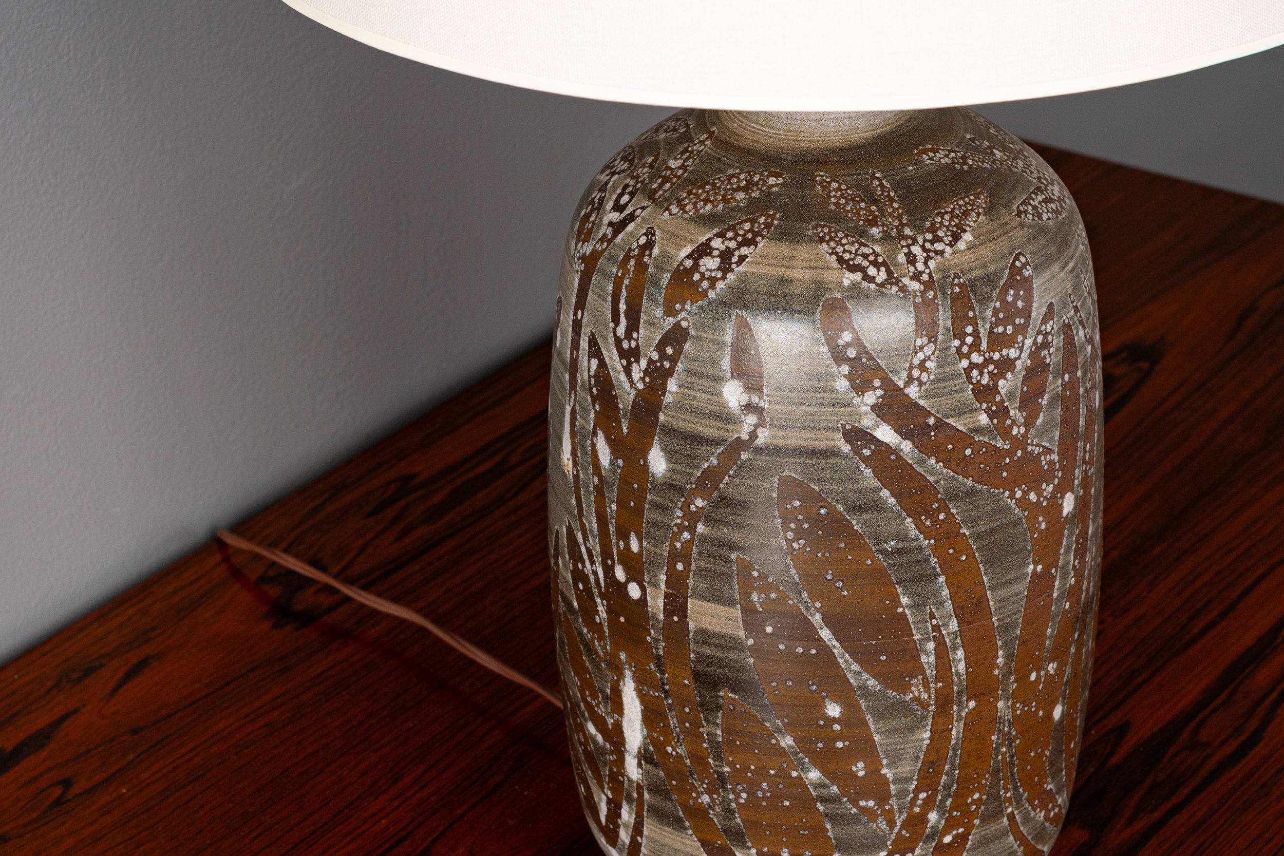 1-lamp-040325-resideinc-7.jpg