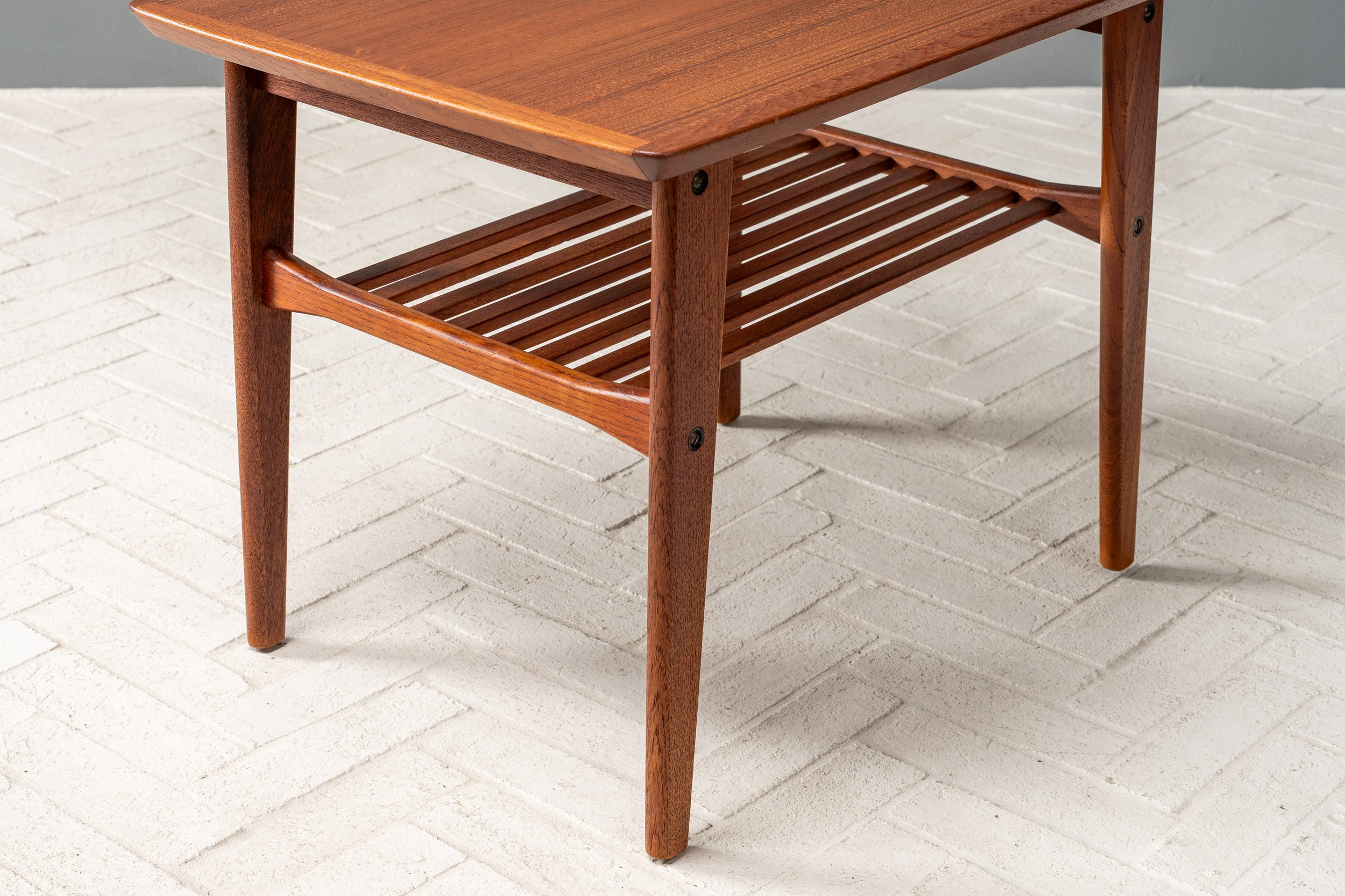 pair-of-danish-teak-side-tables-resideinc-9.jpg