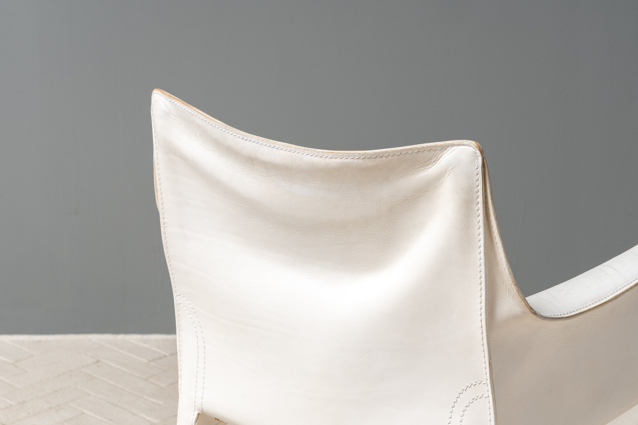 white-cab-chair-resideinc-11.jpg