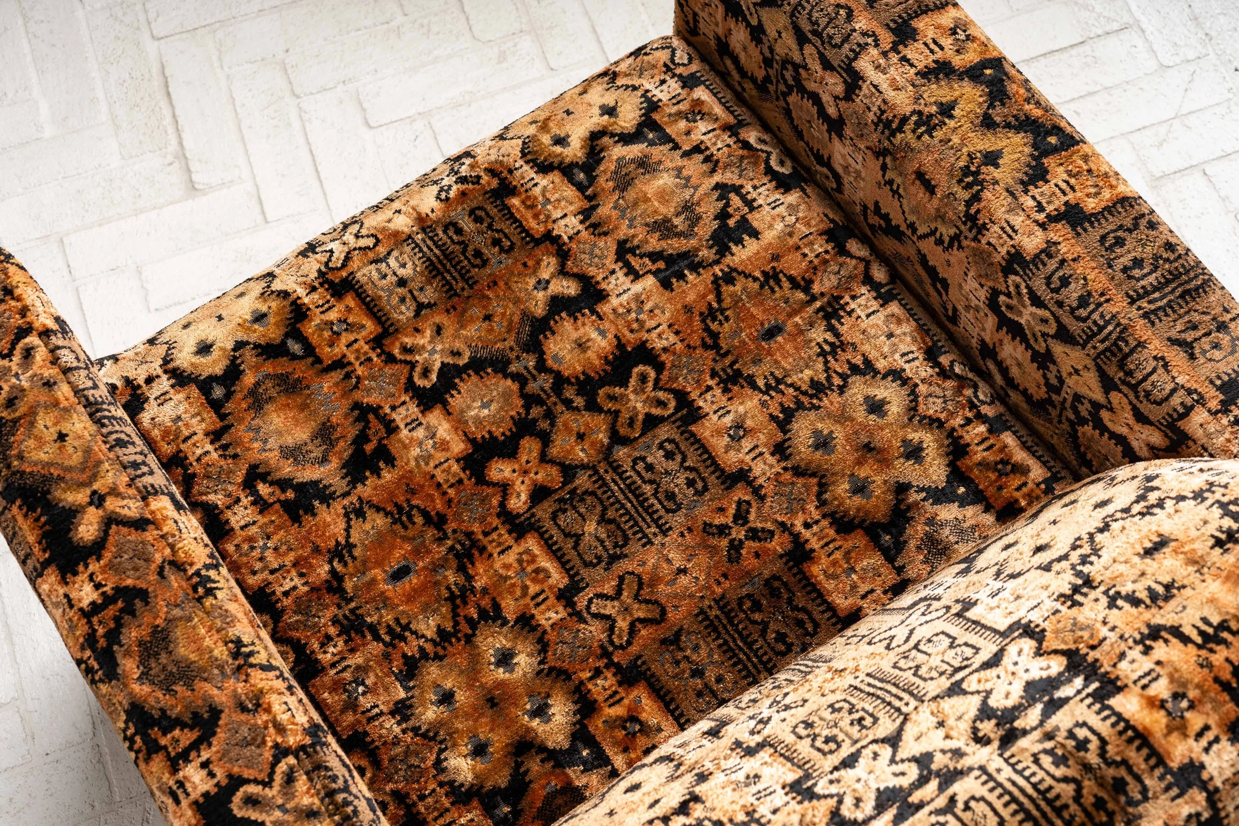 charak-lounge-chairs-with-ebonized-bases-resideinc-8.jpg