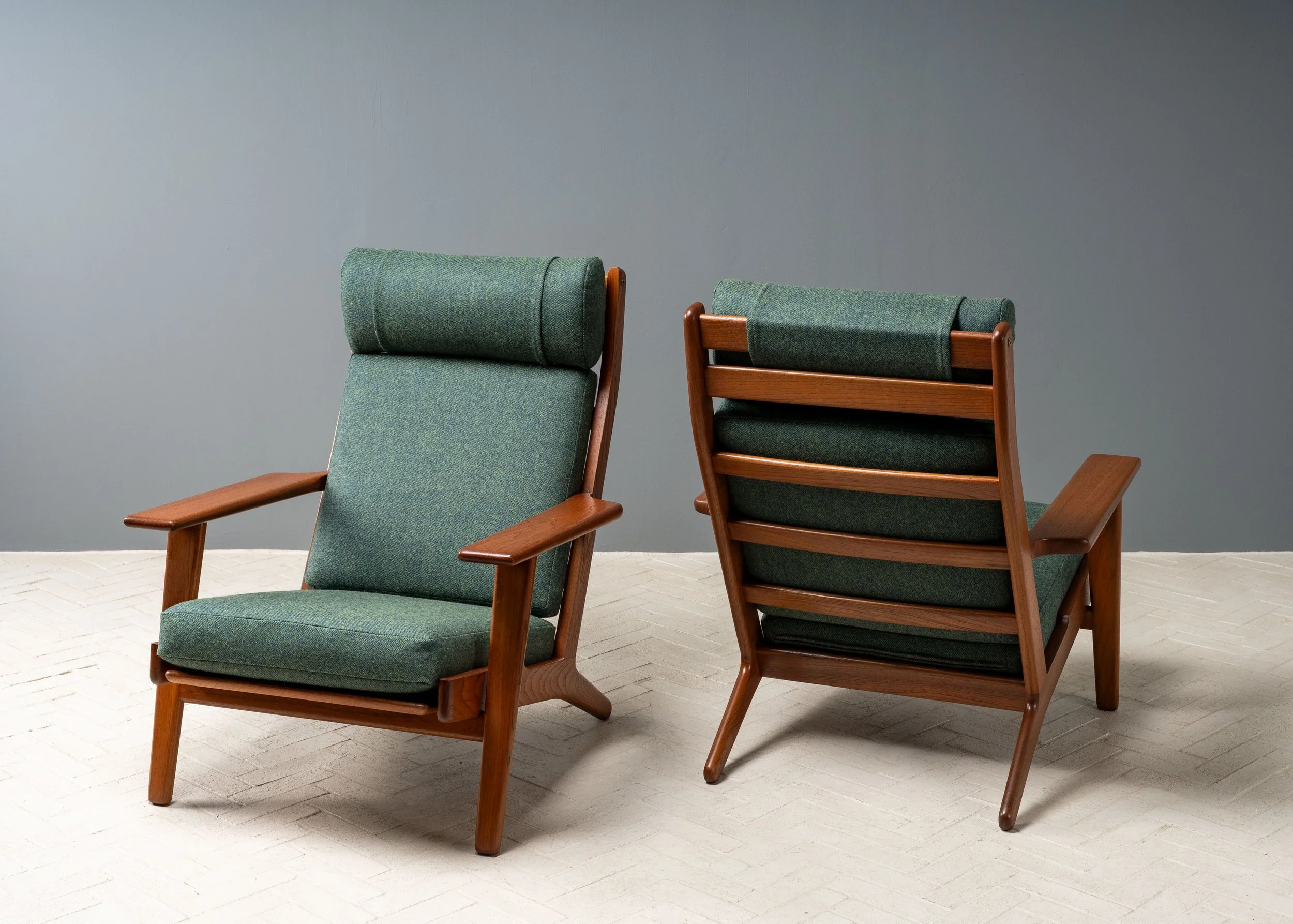 pair-of-wegner-lounge-chairs-resideinc-4.jpg