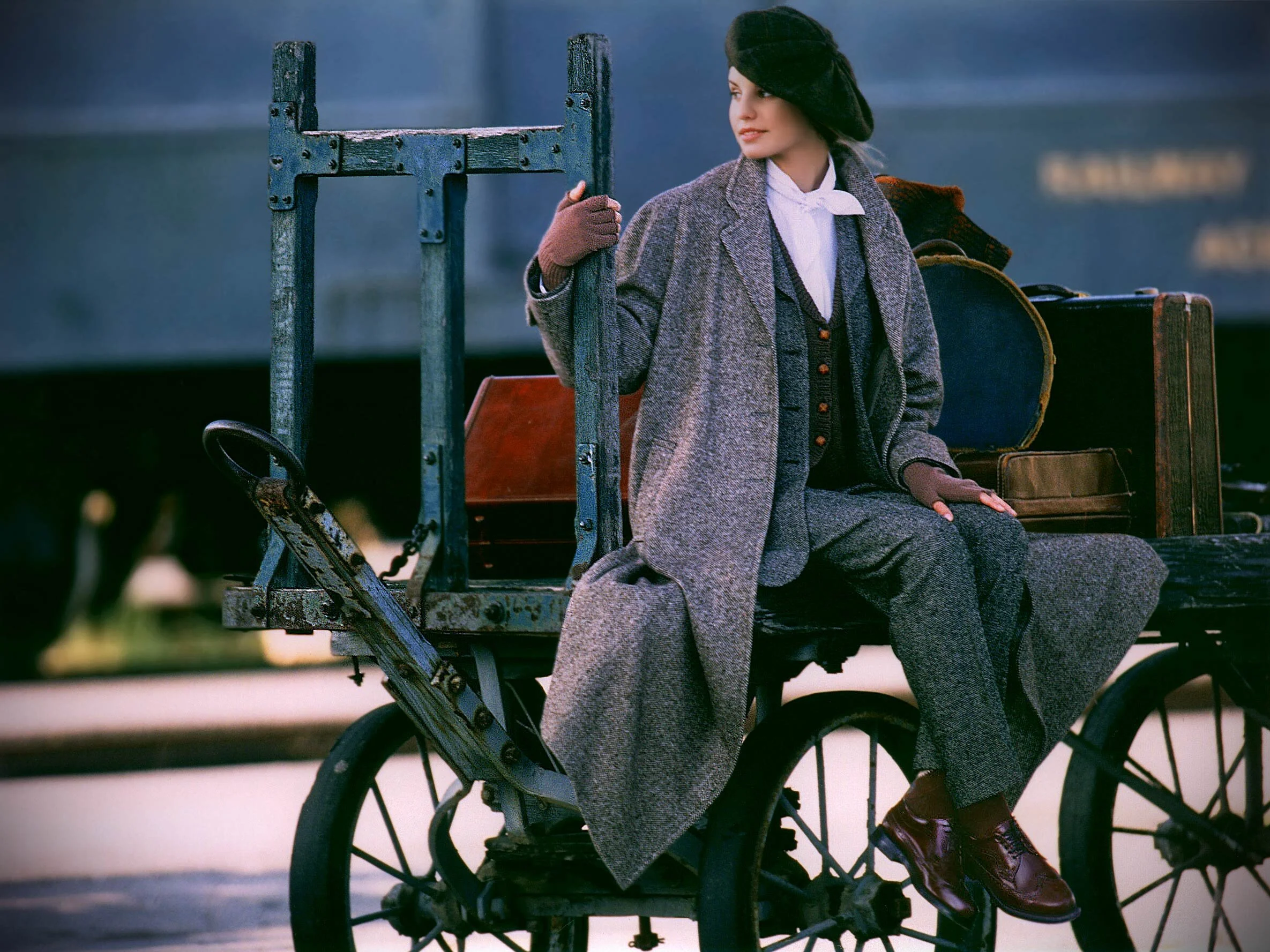 Krissy-Taylor-17-Train-WEB.jpg