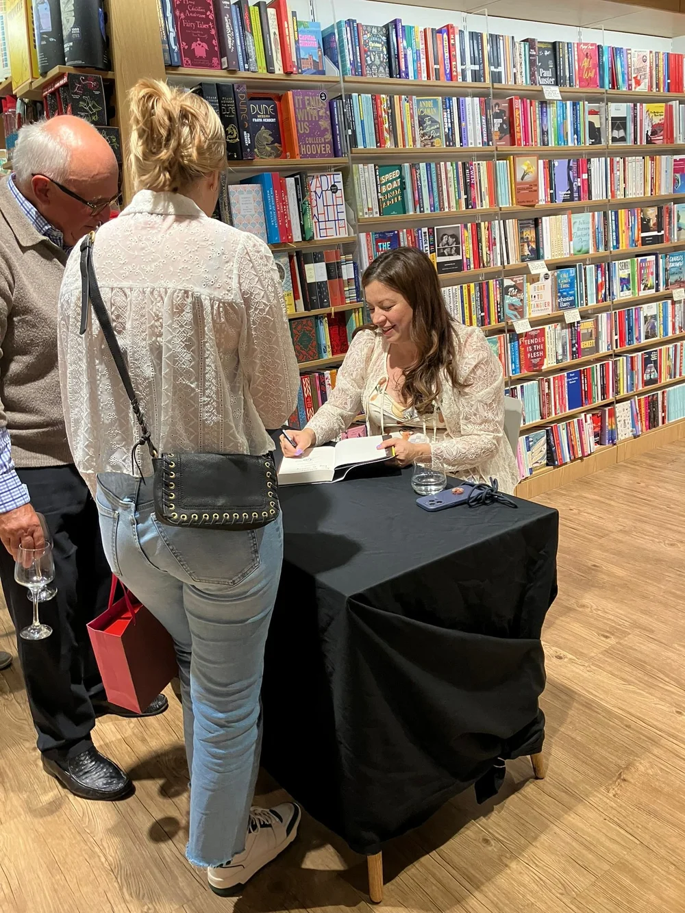 Signing smiling.jpeg