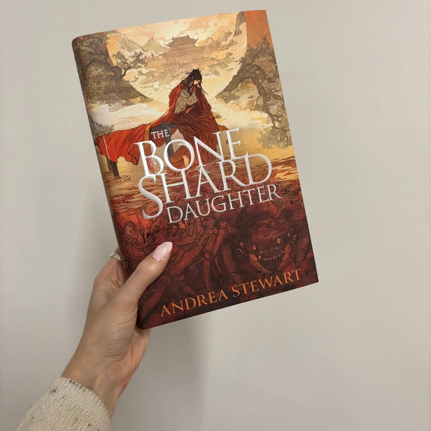 Gorgeous Broken Binding editions of THE BONE SHARD DAUGHTER by @andreagstewart have arrived! 😍