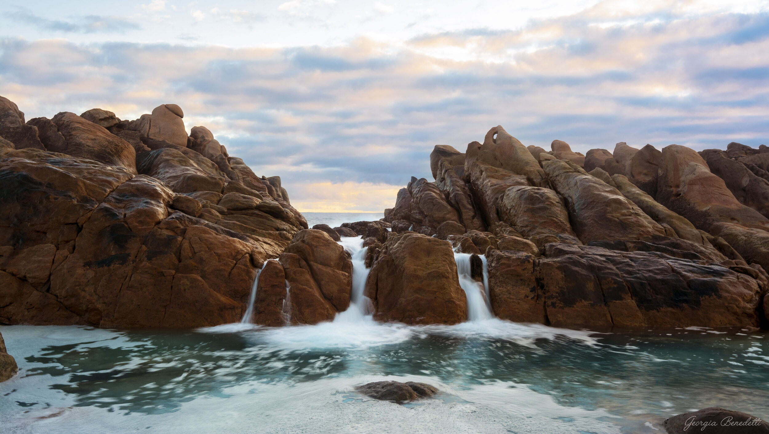 Overflow - Wyadup Rock