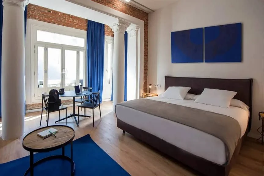 room00 Gran Vía Hostel