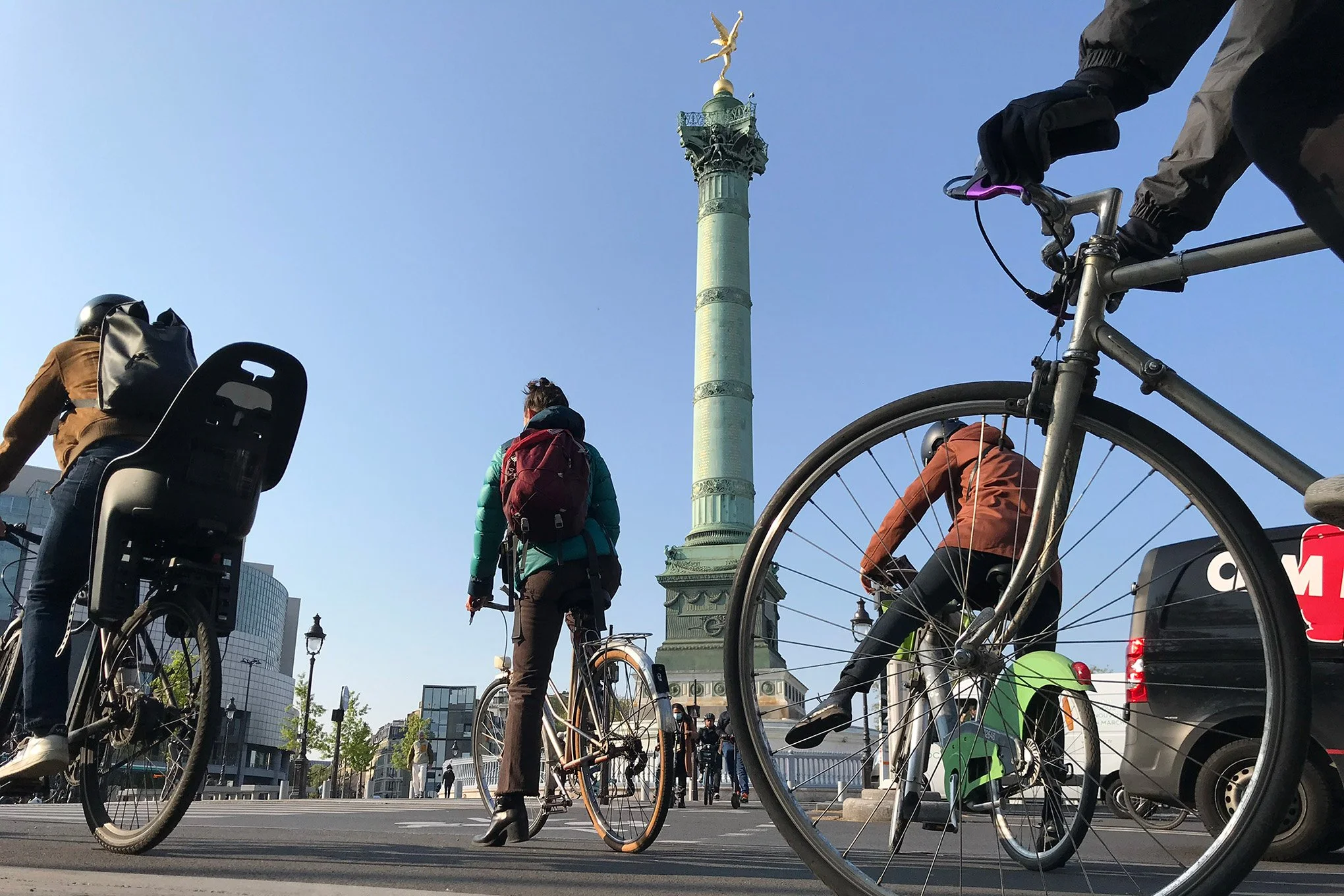 Cycling around Bastille
