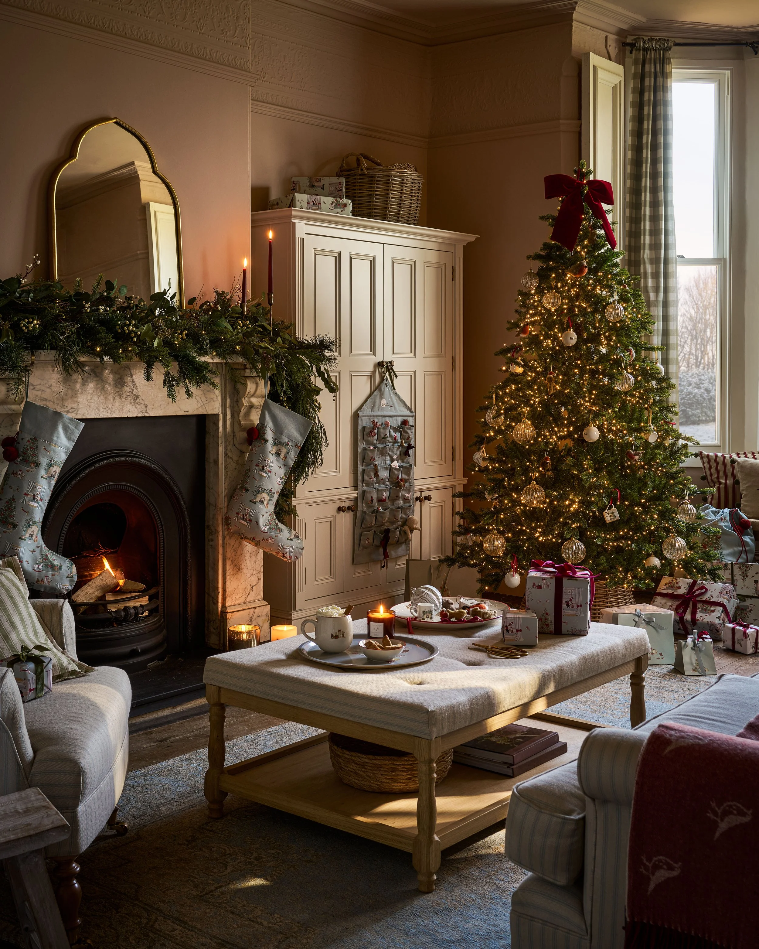 AW25-COSY-CHRISTMAS-LIVING-ROOM-HERO-PORTRAIT.jpg