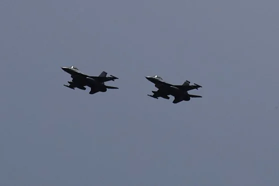 RF062632_1.jpg