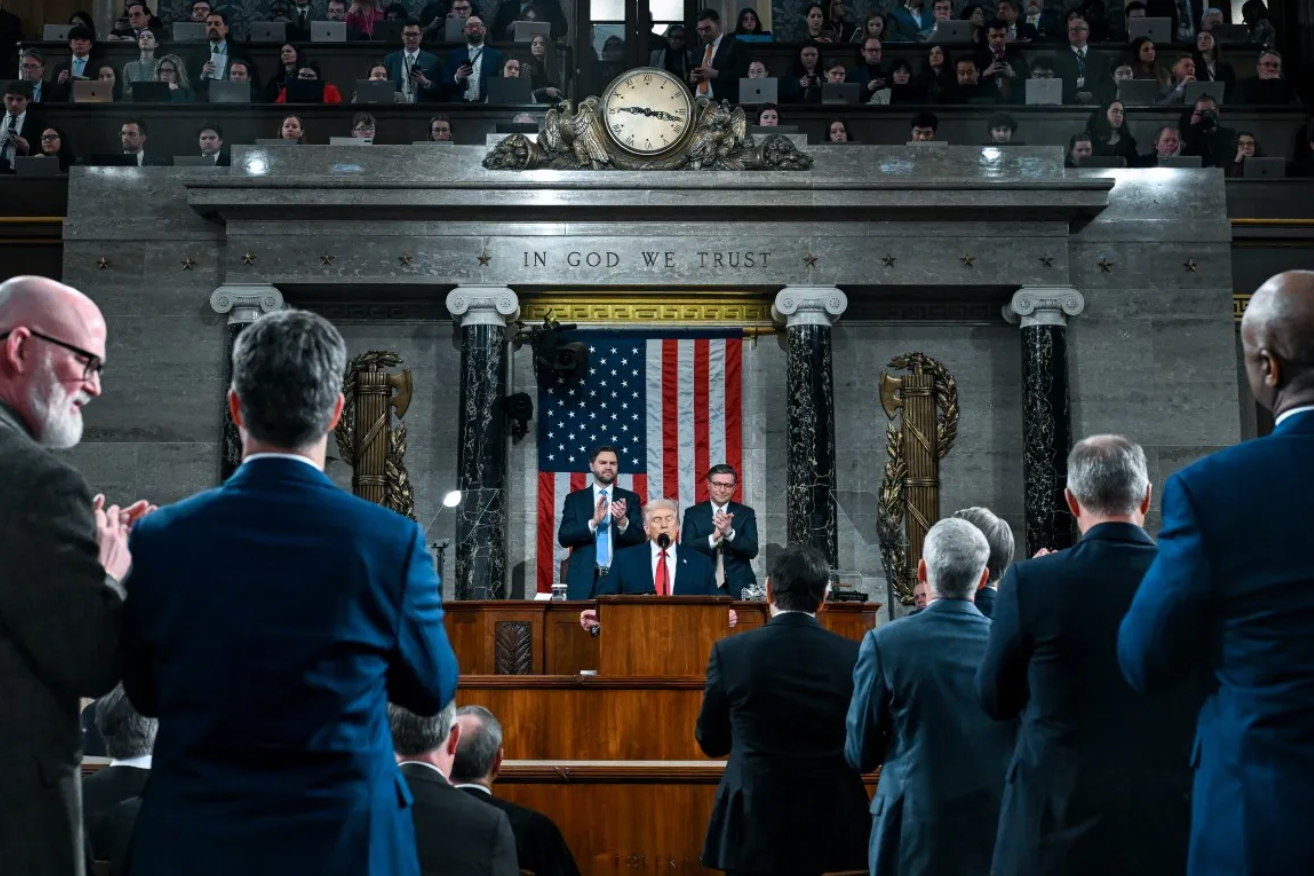 Applause and Absence at the 2026 State of the Union