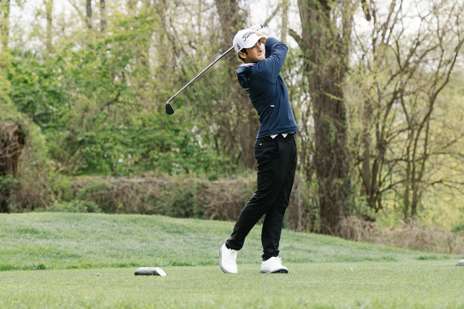 Varsity Golf Returns