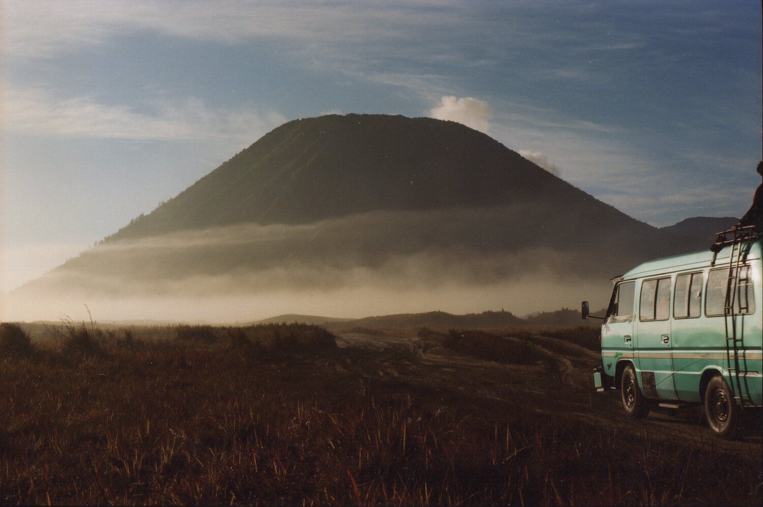  Volcan. Mont Bromo. Java. Indonésie. Août 2001 // Volcano. Mount Bromo. Java. Indonesia. August 2001. 