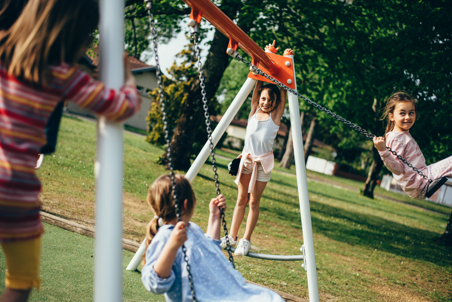  Des enfants lors d'un week-end pour découvrir les colonies de vacances. Avec la CCAS. Andernos, France. Avril 2019 // Children during a weekend to discover the summer camps. With the CCAS. Andernos, France. April 2019. 