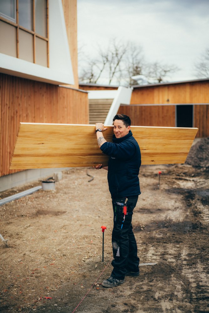  Travaux de chantier. Menuiserie. Avec JSD, Atelier &amp;Co  et l'agence The Kub. Bordeaux, France. Avril 2023 // Construction work. Carpentry. With JSD, Atelier&amp;Co  and The Kub agency. Bordeaux, France. April 2023 