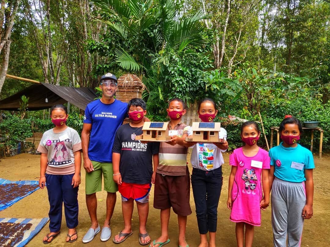 @aslucha1 
Aslam joined us at our remote learning STEM classes where the kids were adding solar panels to their model houses. He also got to meet some of our newest graduates! 📚
Quite a special day for everyone. 🌴
Aslam is one of the @balihopeultra