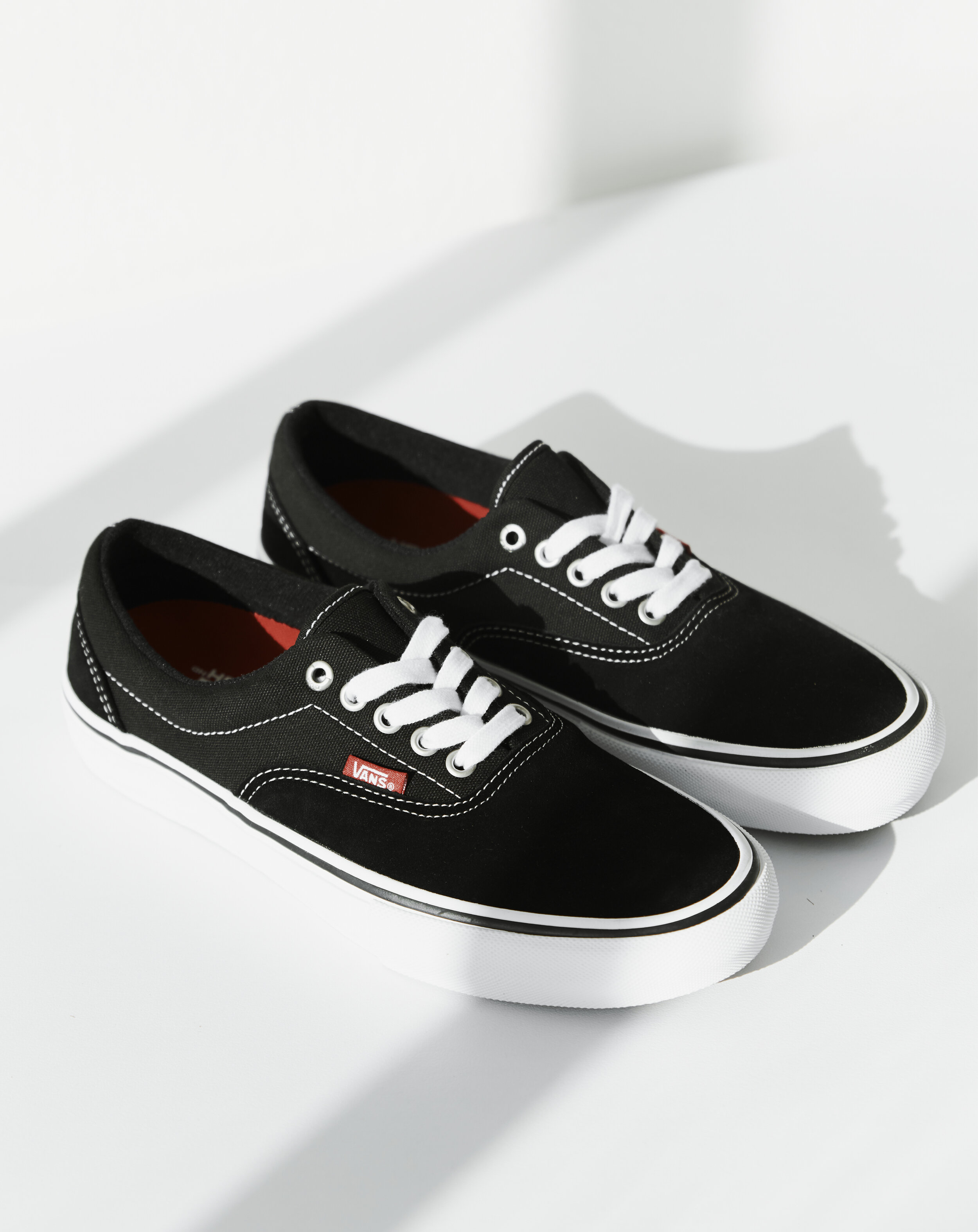 vans era pro shoes