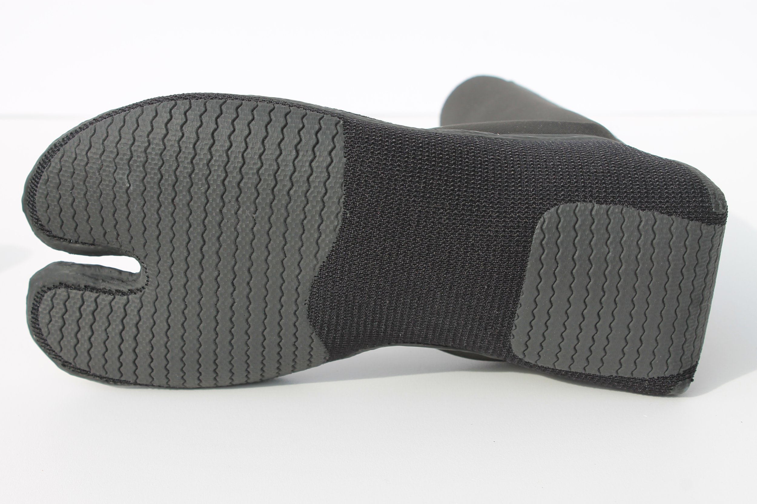 R2® Yulex® Hybrid Booties - Patagonia — SW Surf Shop R2® Yulex® Hybrid Booties - Patagonia — SW Surf Shop