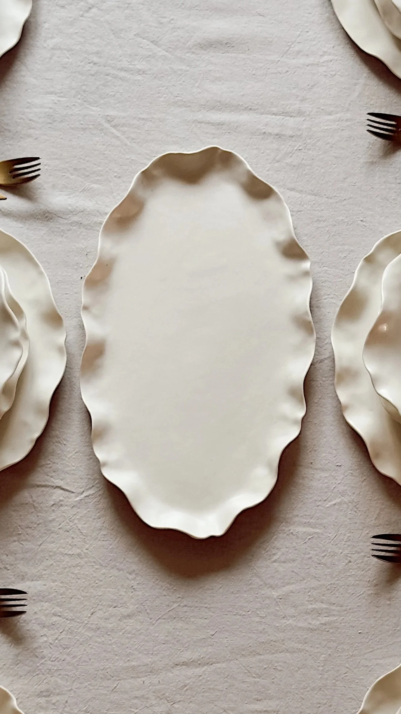Porcelain Frill Serving Platter