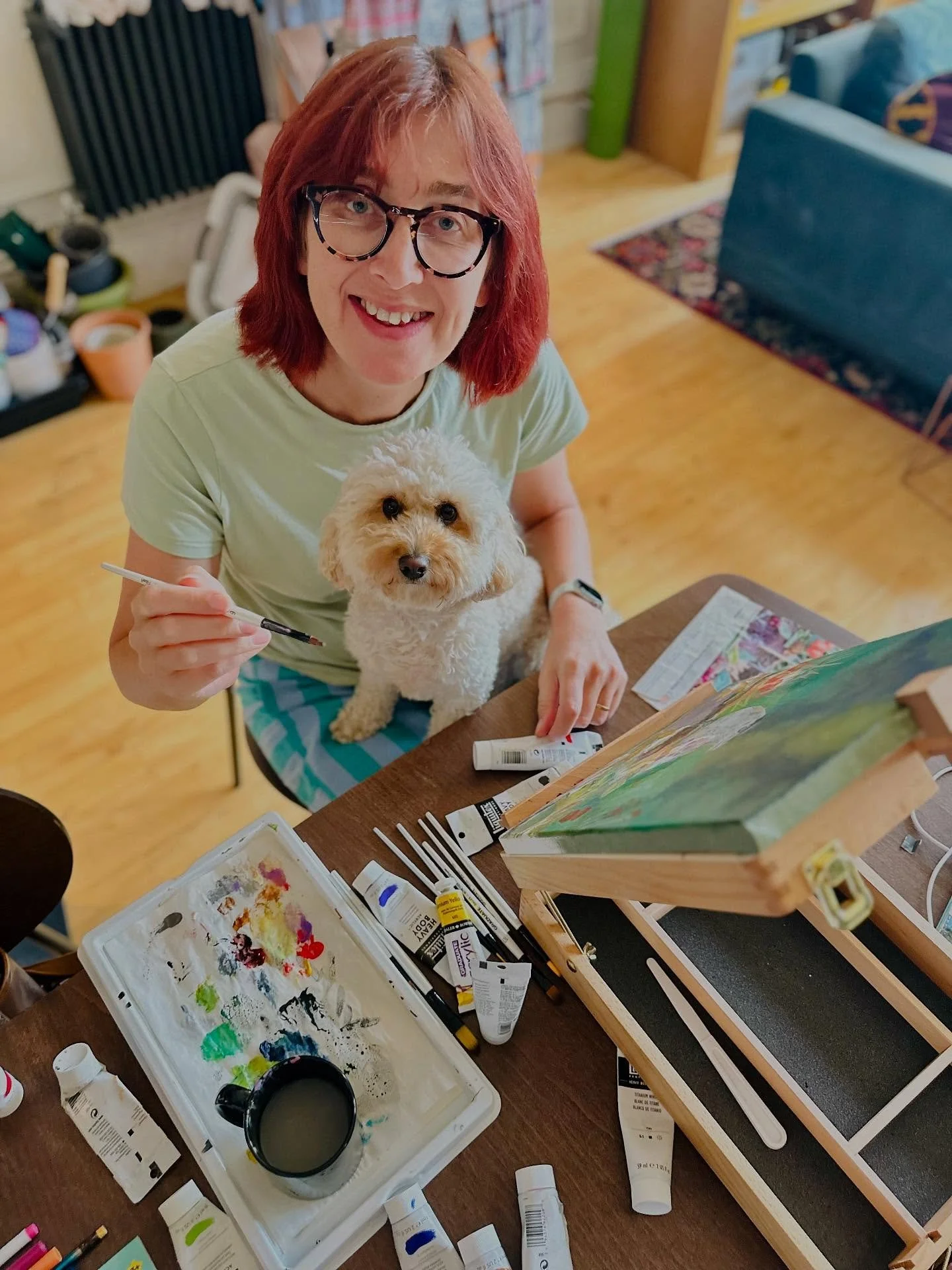 Cats yesterday, dogs today! My little neighbour Olive - a bouncy Cavapoo and a very good pal - popped up for the afternoon, keeping us entertained with her endless energy before finally flopping down at my weekend painting set-up to &lsquo;help&rsquo