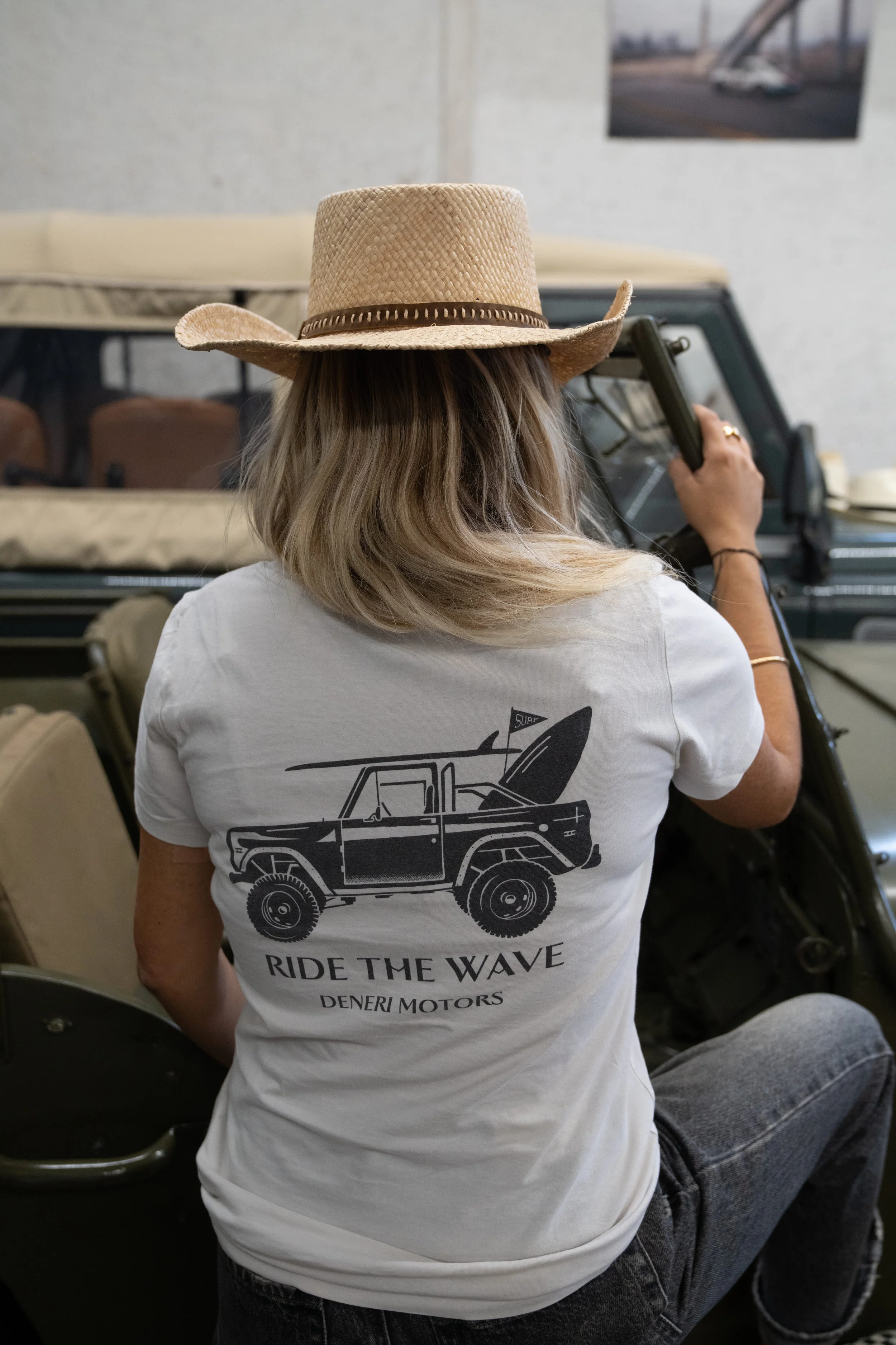 Tee-Shirt Femme "Girls ride the wave"