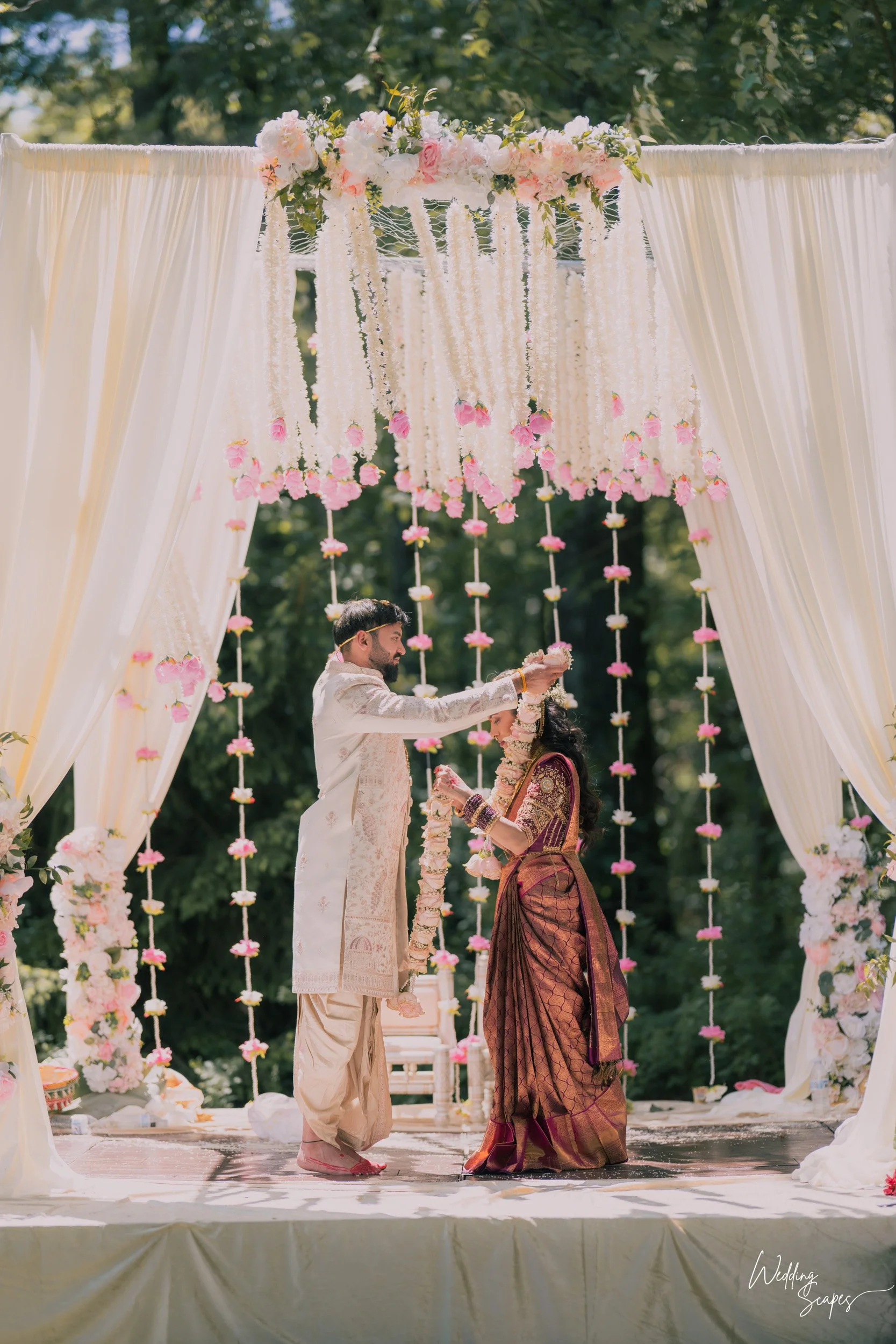 WEDDINGSCAPES_SudhakarBichali_Michigan-TwinLakes-168.jpg