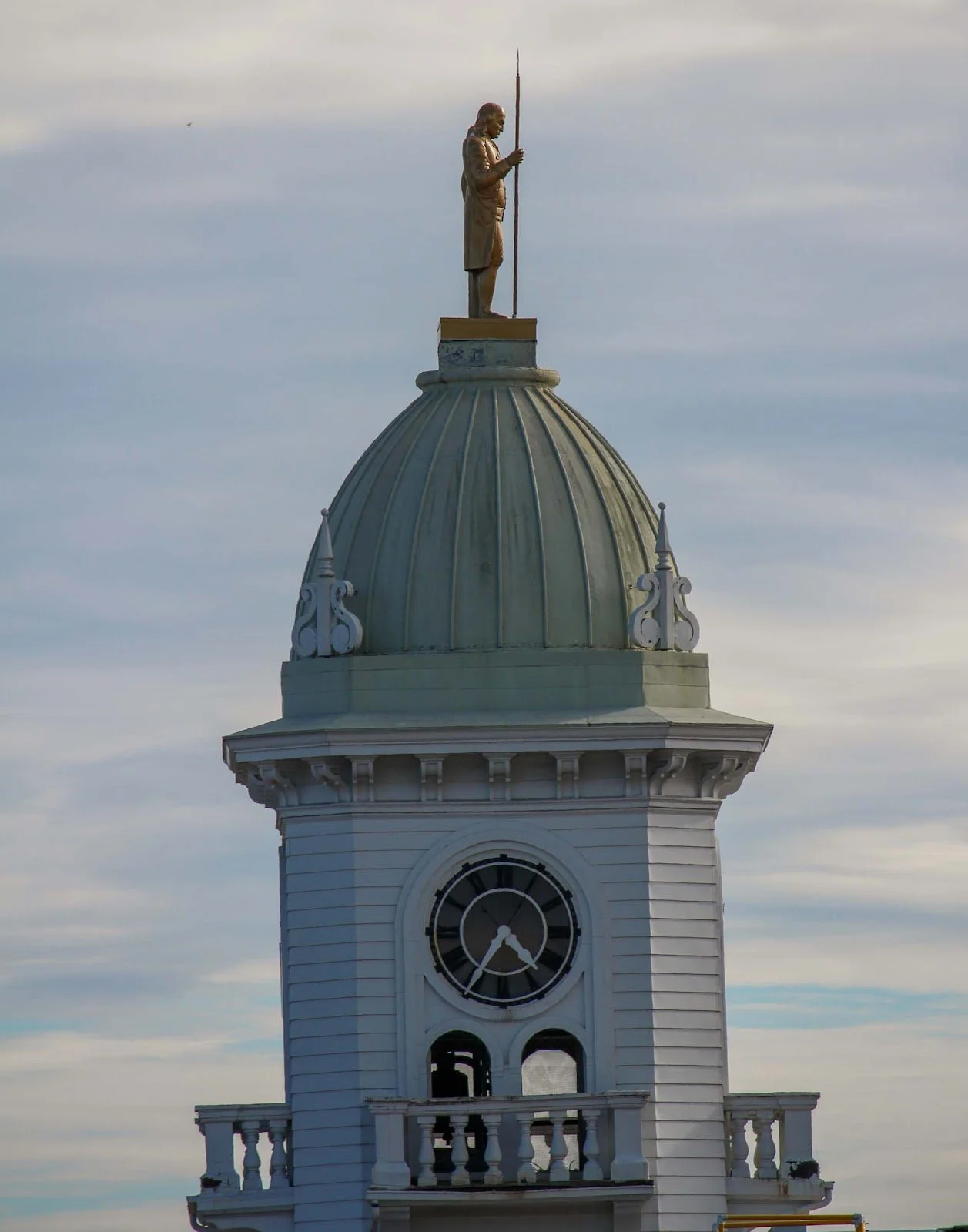 Becky Wright - Ben Franklin Passing Time - photograph	- $65