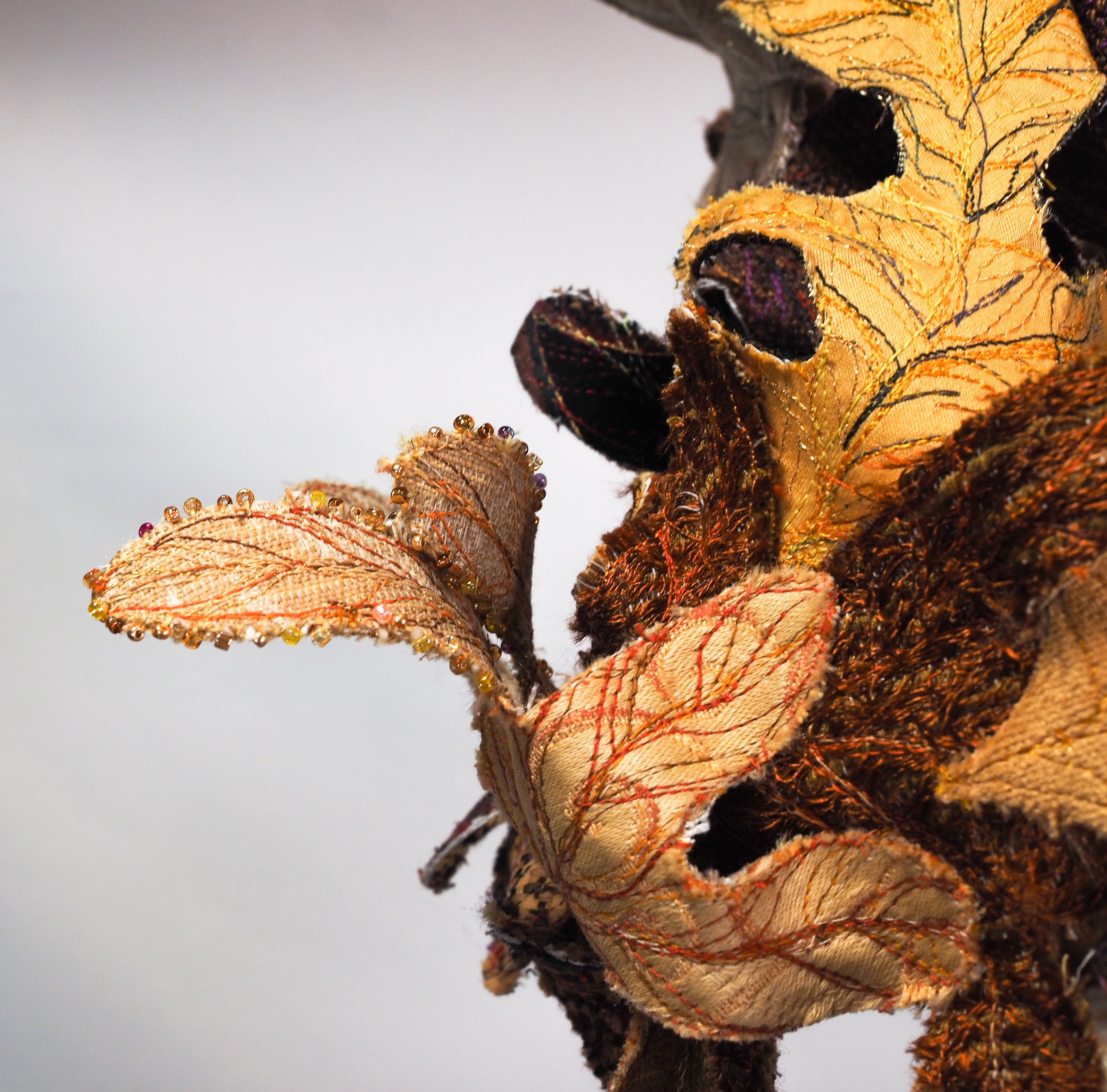 AndreaFinchQuercusFallingLeavesVIIIFulvusWhiteOak_detail.jpg