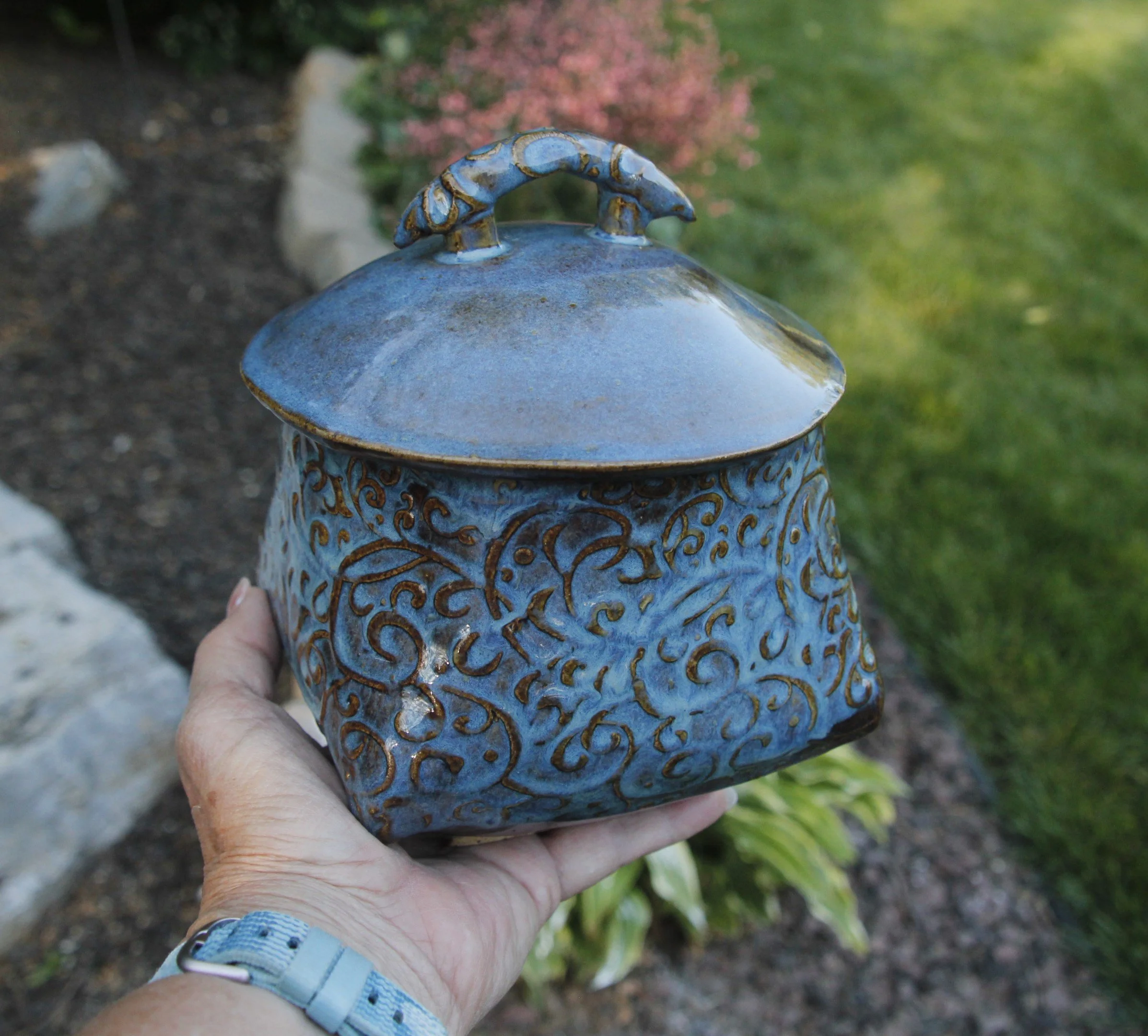 CCW006 Blue Darted Jar - Sherree Devor.JPG