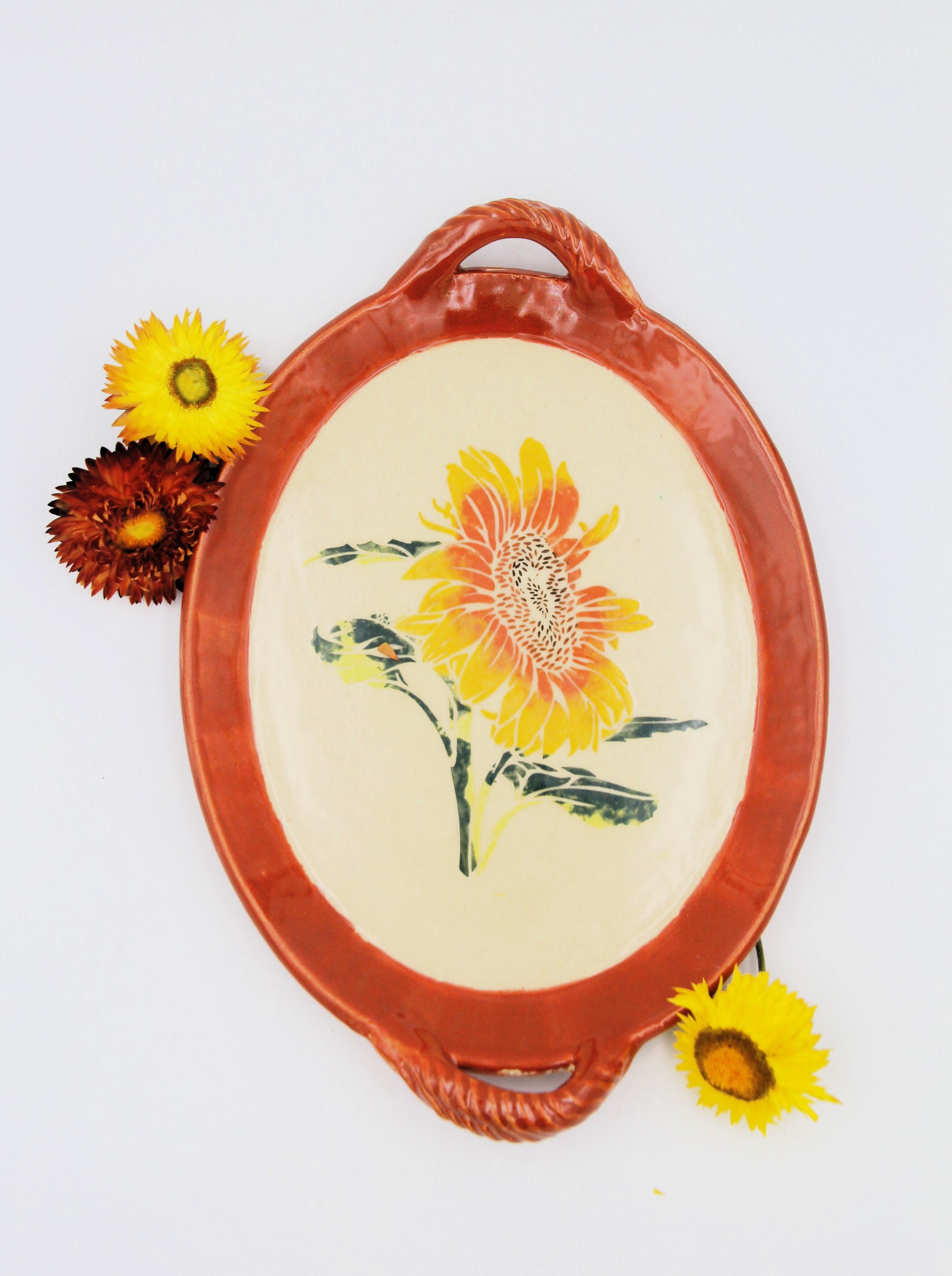 Oval Sunflowr Dish with Handles - sherree devor.JPG