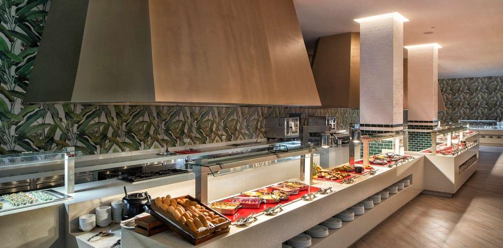 494-1000-comida-buffet-atlantico-costa-bavaro-punta-cana.jpg