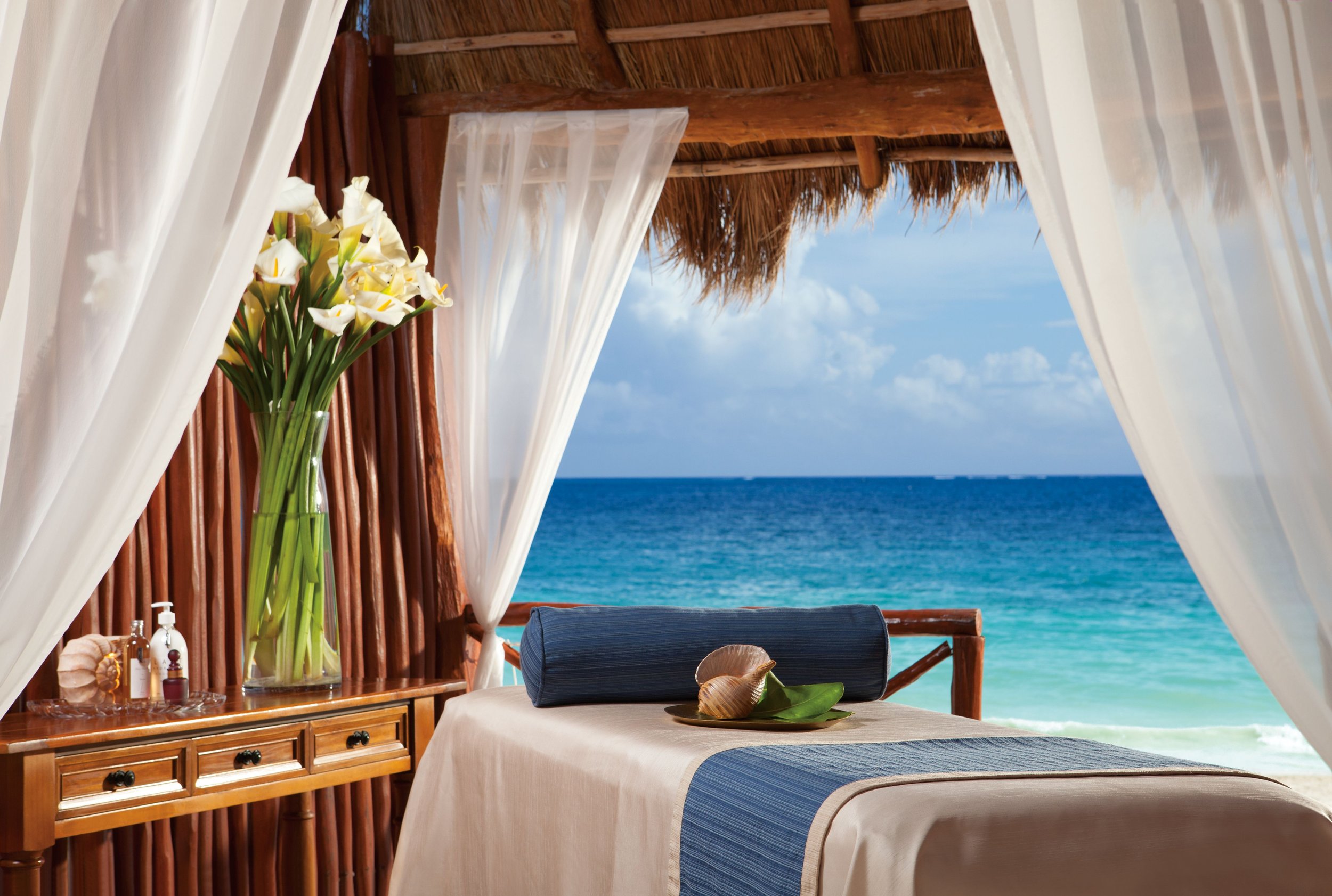DRSRC-SPA-MassageCabin-Beach-1-CB.jpg