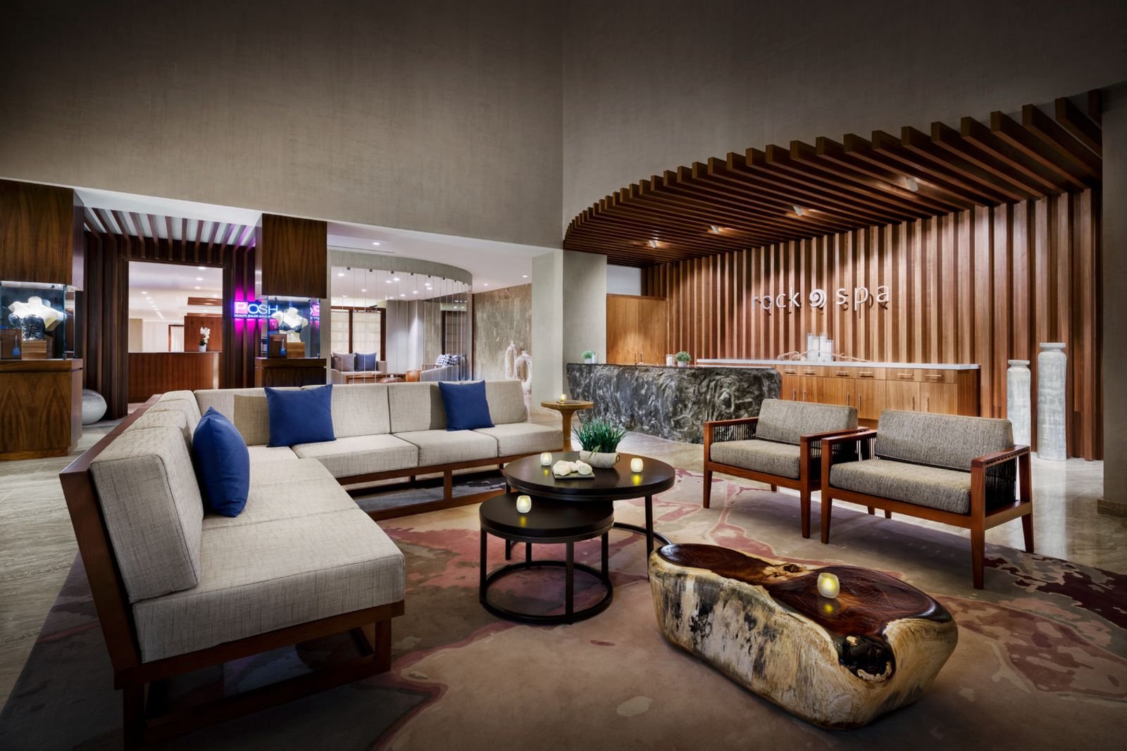 HRHLC_SPA_LOBBY.jpg