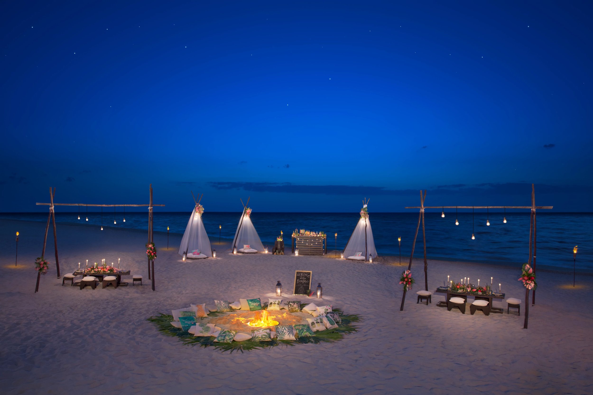 DRERC-GRP-TipiTents-Beach-2A-RGB-CB.jpg