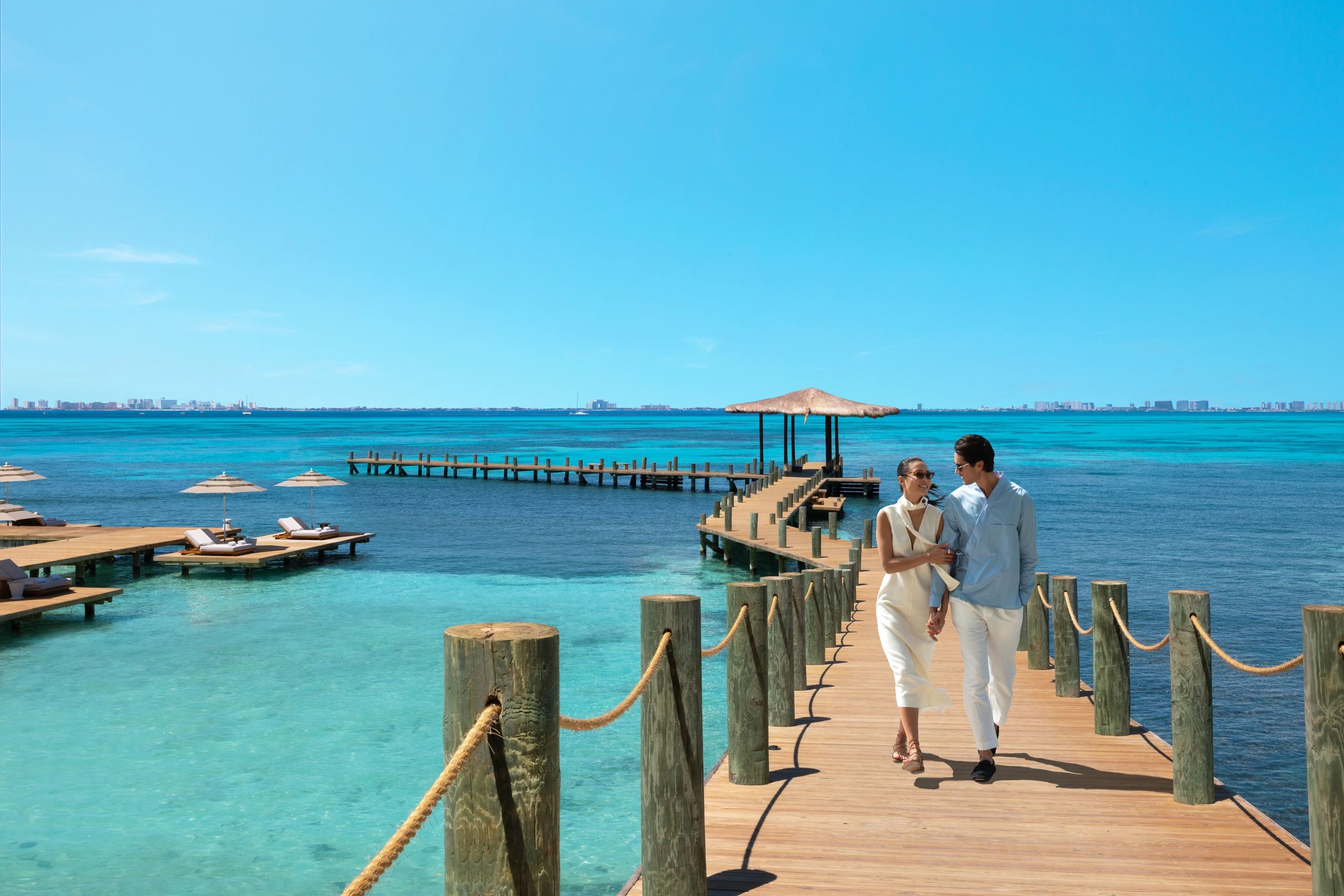 SEIIM-Couple-Pier-1A-CB.jpg