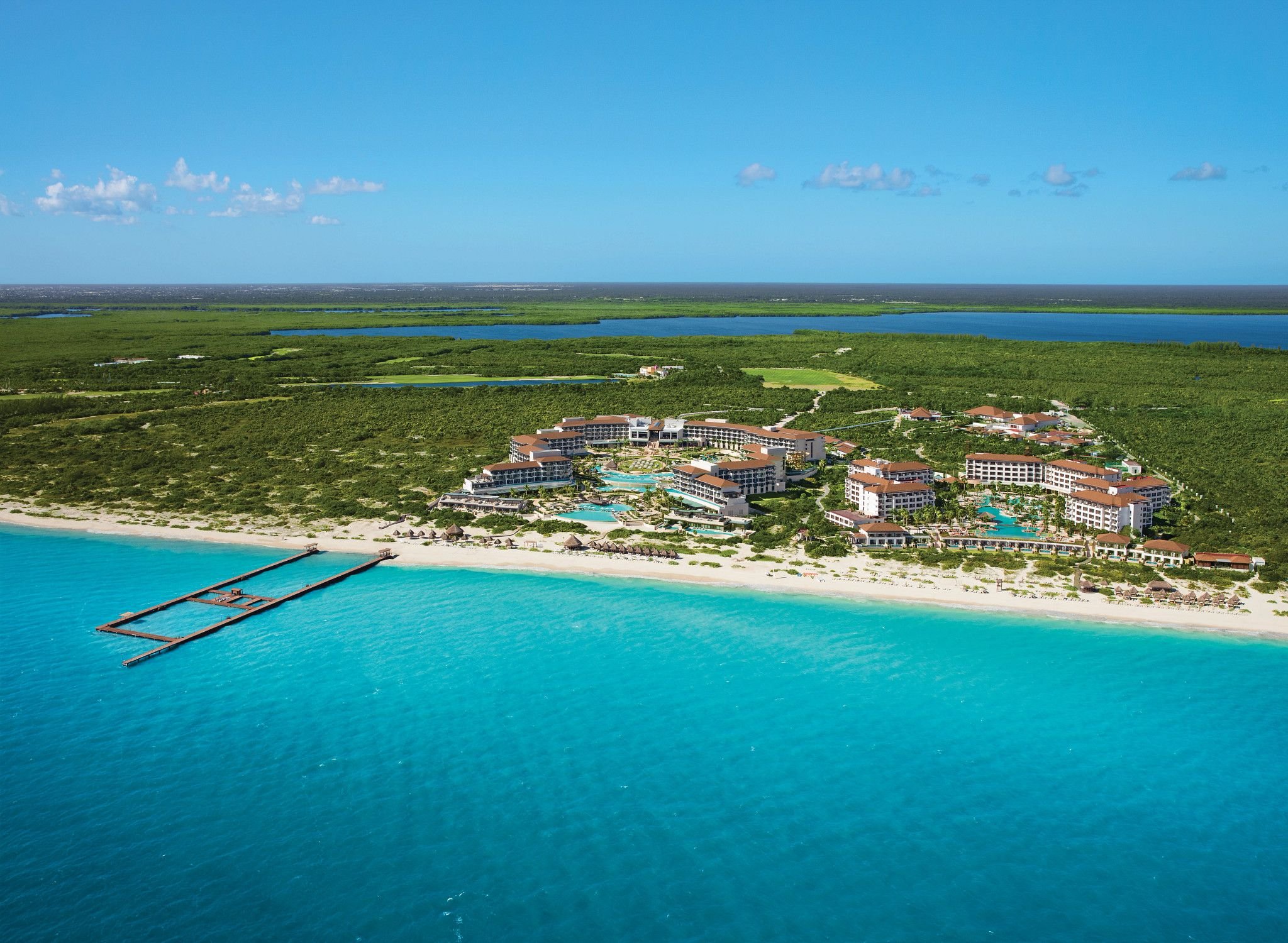 DREPM-SECPM-EXT-Dolphinarium-Aerial-1A-CB.jpg