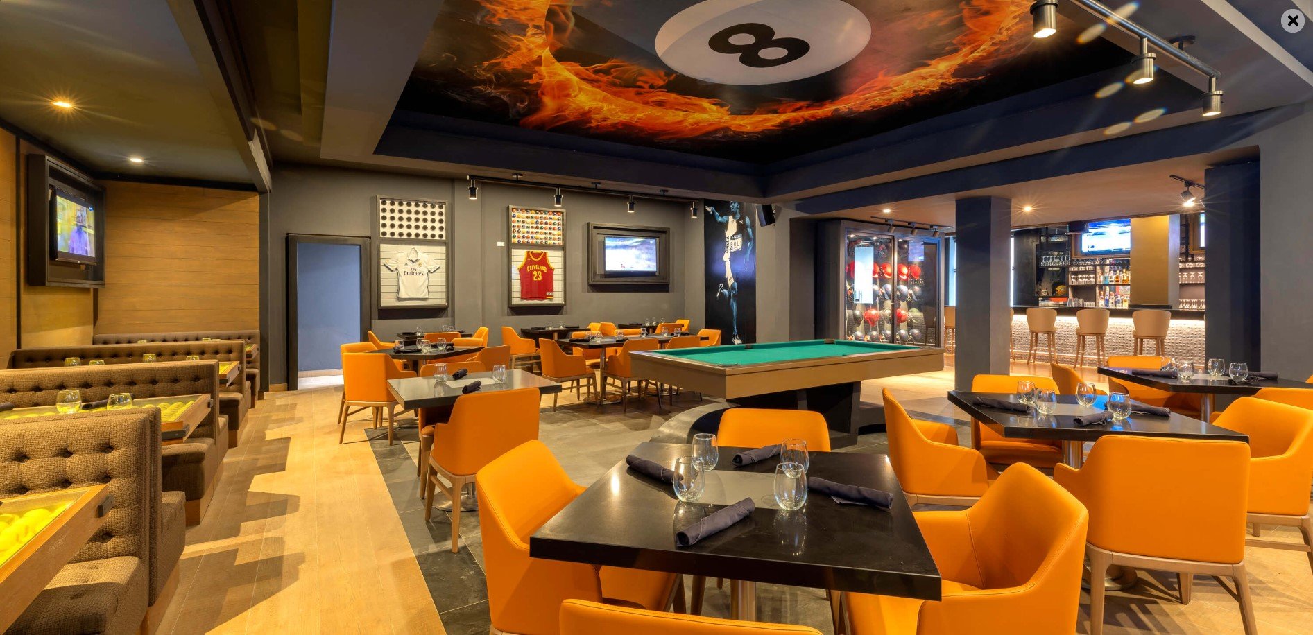 Sports bar.jpg