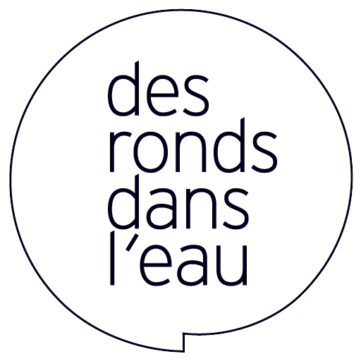 DES RONDS DANS L'EAU