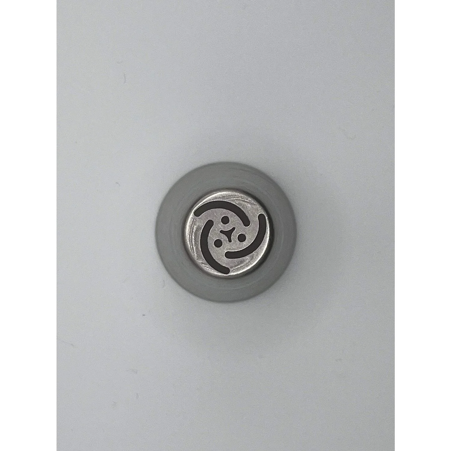 Small Russian Piping Tip No14