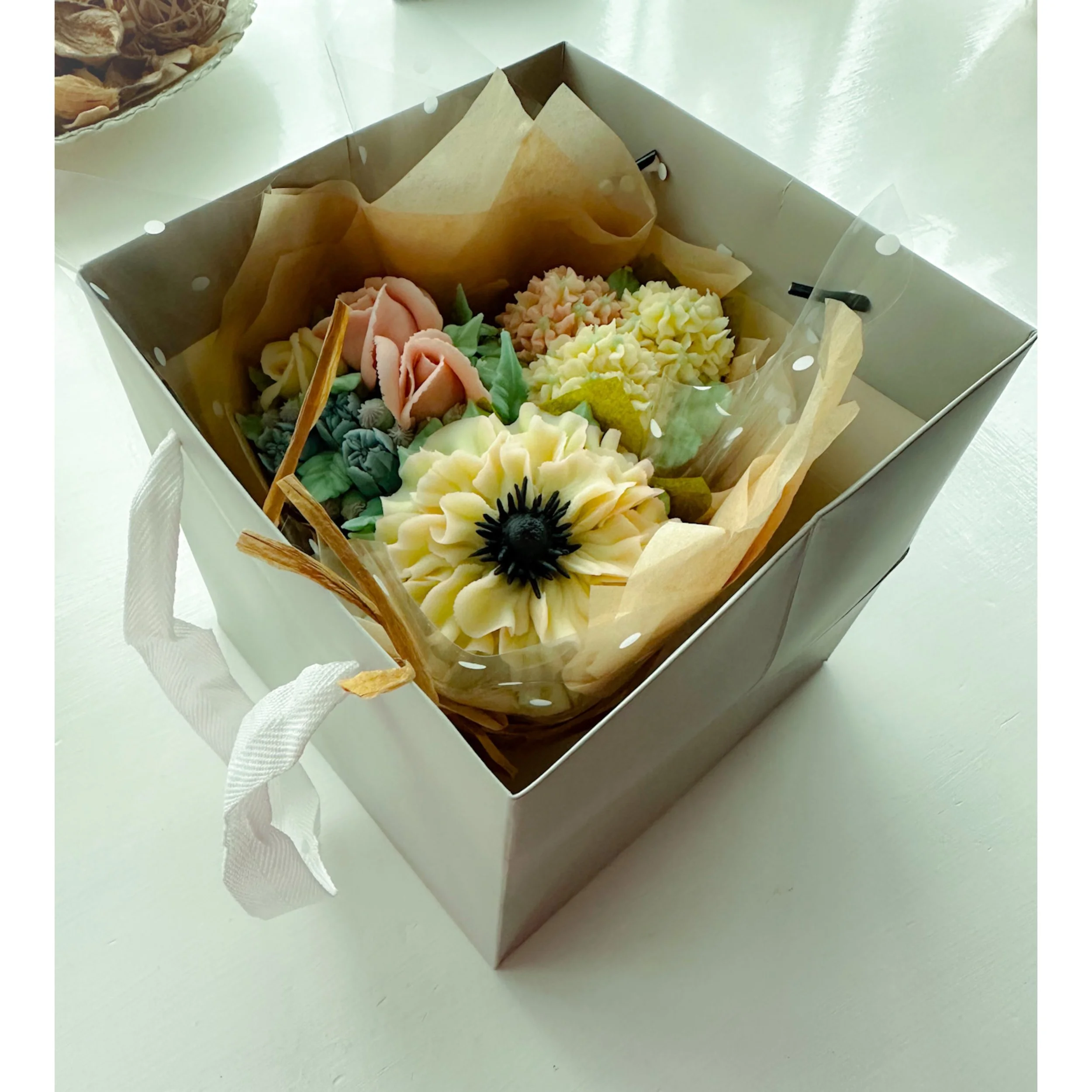 Eucalyptus 17cm Bouquet Bag