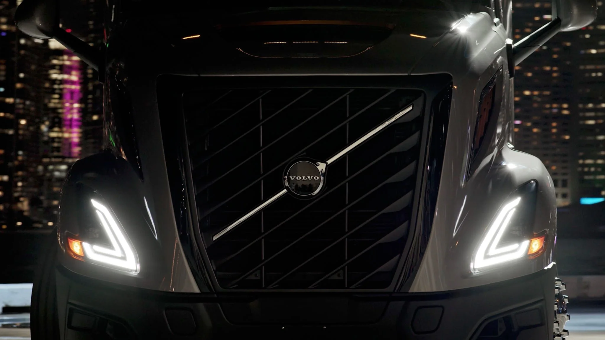 Volvo The New VNL