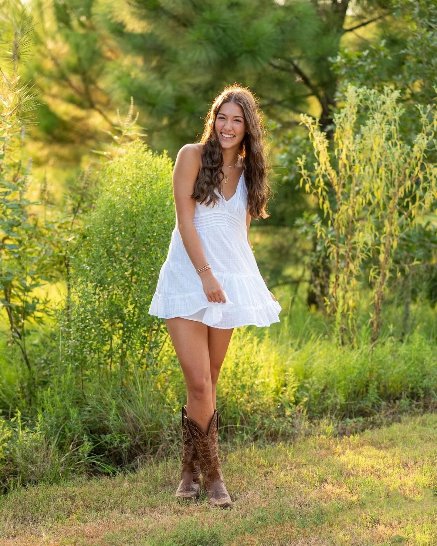 Happy Senior Monday! ;) A few weeks ago I photographed the seniors of the Jordan Varsity Volleyball team -- we had so much fun and I have loved watching these girls play over the last four years.💗🎓
⠀⠀⠀⠀⠀⠀⠀⠀⠀
If your team is interested in senior or 