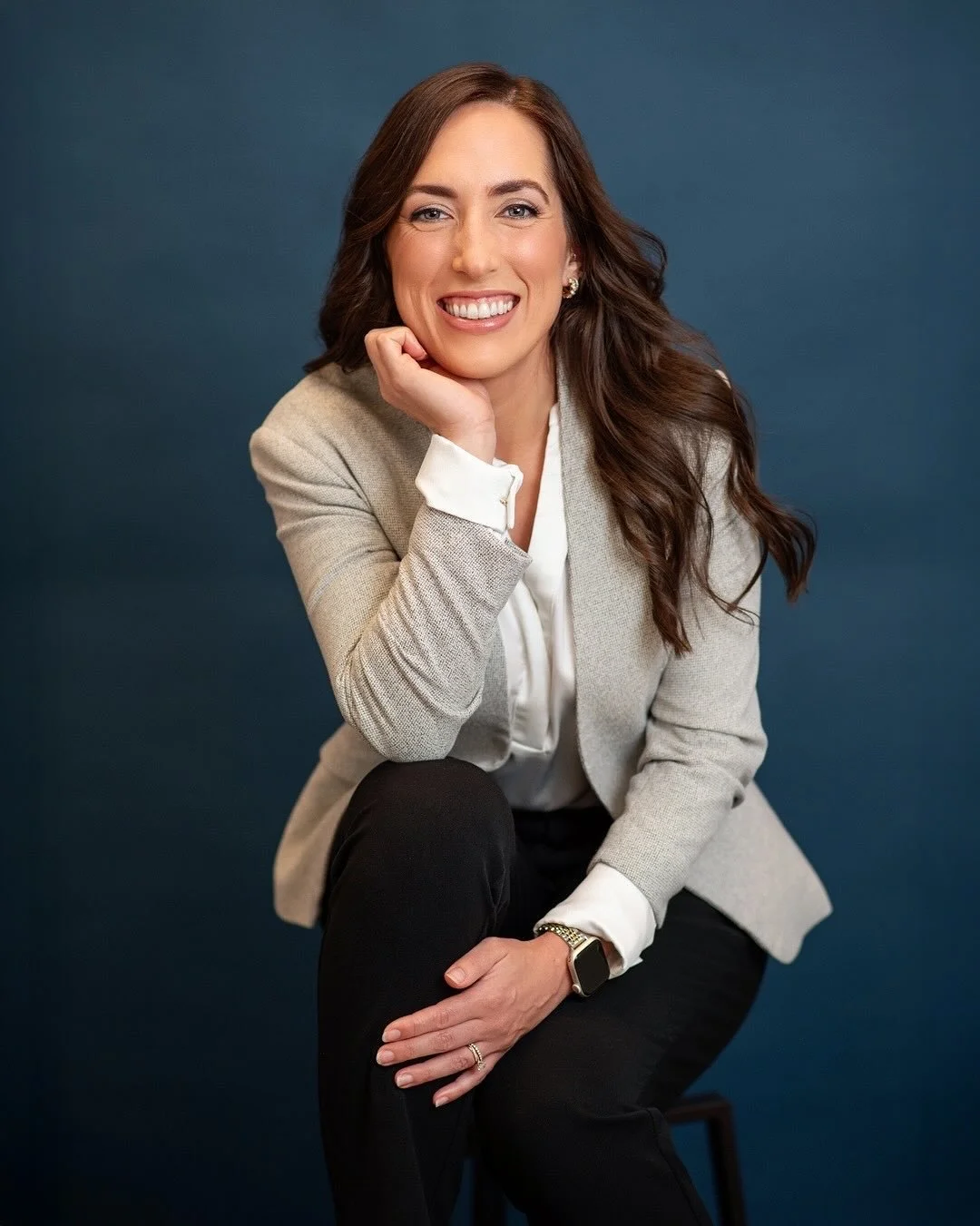 Fearless, fun and fab -- Carissa is a fantastic healthcare worker. We are lucky to have women like her in our community! I loved meeting her and taking her headshots. She is how she appears - confident, capable and full of life! 
⠀⠀⠀⠀⠀⠀⠀⠀⠀
⠀⠀⠀⠀⠀⠀⠀⠀⠀