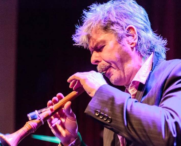 Charlie Rutan, international bagpipe player